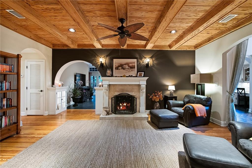 Rio Vista C J Hectors Res - Residential