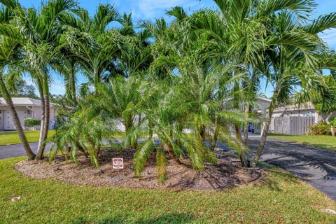 Tiny photo for 613 NE 25TH Avenue, Pompano Beach, FL 33062 (MLS # B26083750)
