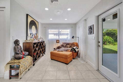 Tiny photo for 613 NE 25TH Avenue, Pompano Beach, FL 33062 (MLS # B26083750)