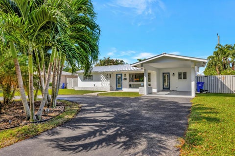 Tiny photo for 613 NE 25TH Avenue, Pompano Beach, FL 33062 (MLS # B26083750)