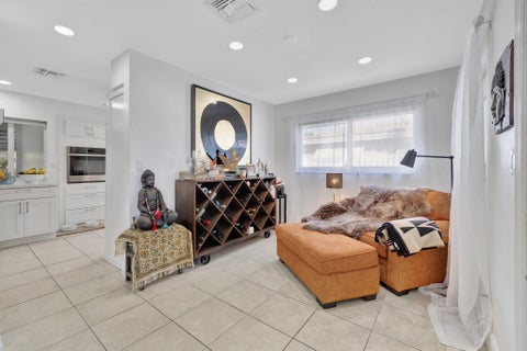 Tiny photo for 613 NE 25TH Avenue, Pompano Beach, FL 33062 (MLS # B26083750)
