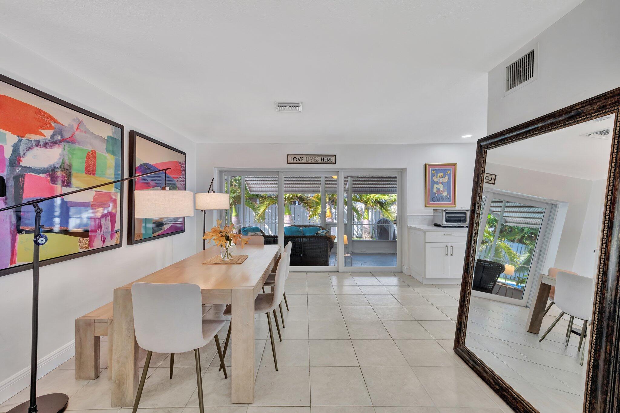 613 NE 25TH Avenue, Pompano Beach, FL, 33062/$719,900 4 613 NE 25TH Avenue