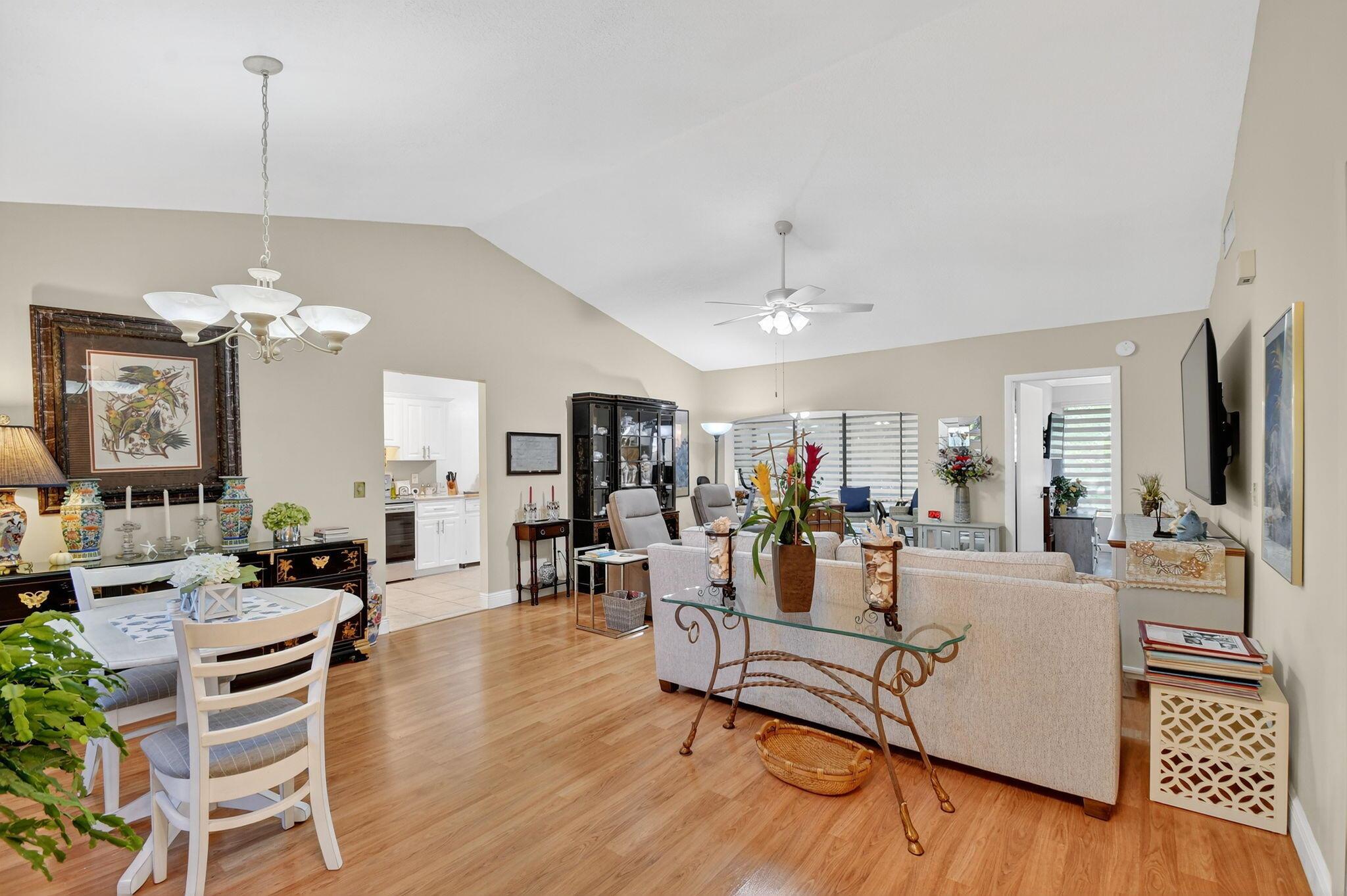 113 Ramblewood Circle