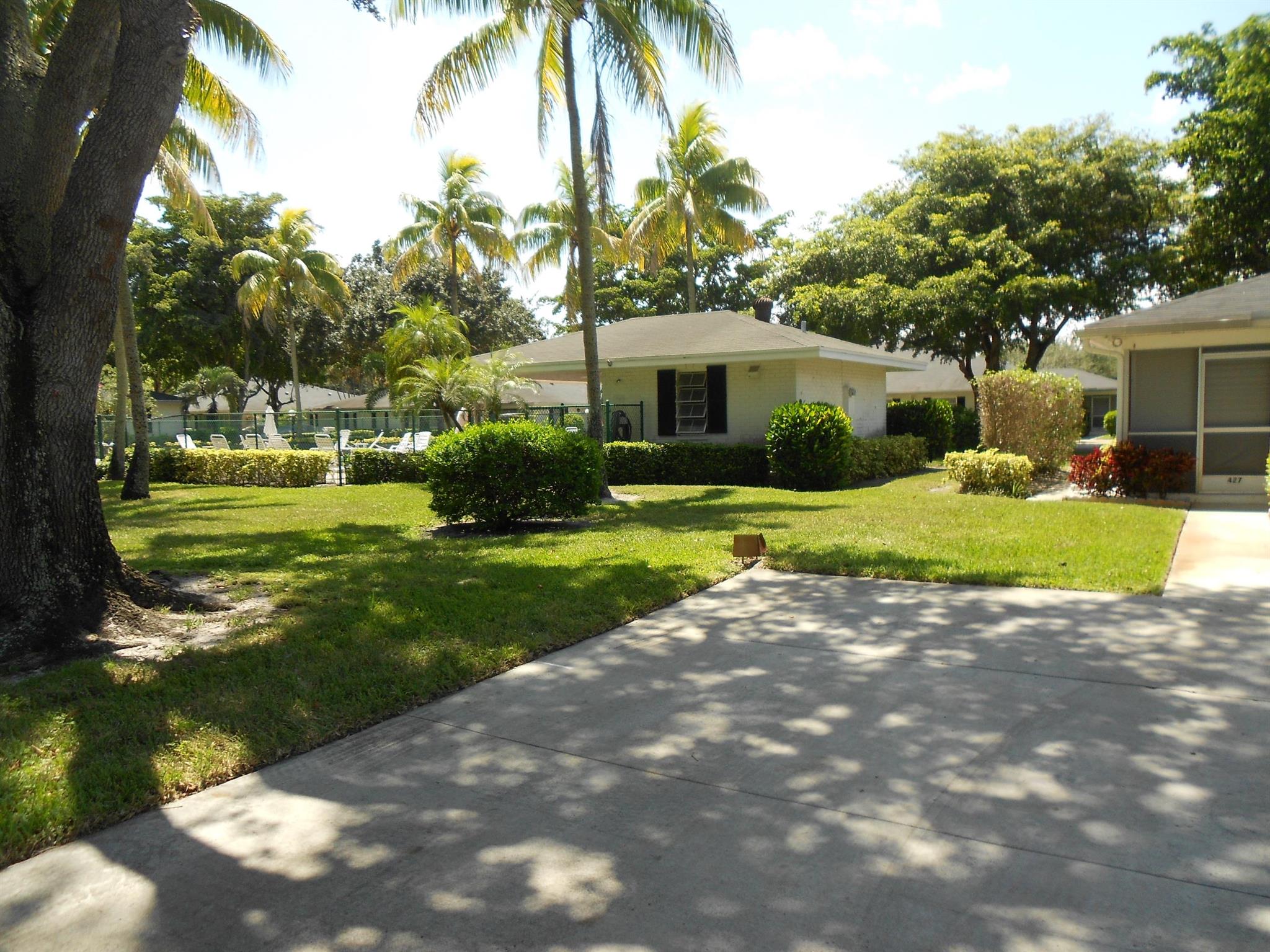 LIMETREE CONDO - Residential Lease