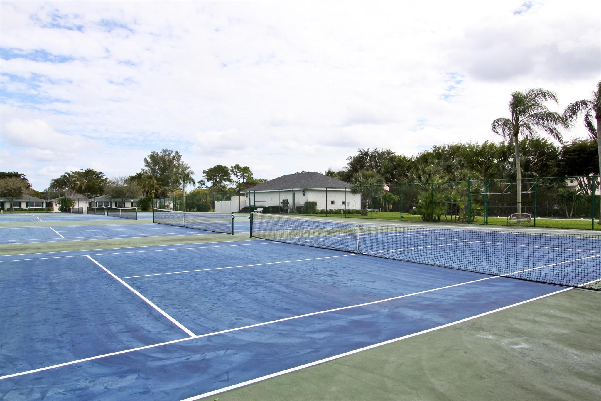 LIMETREE CONDO - Residential Lease