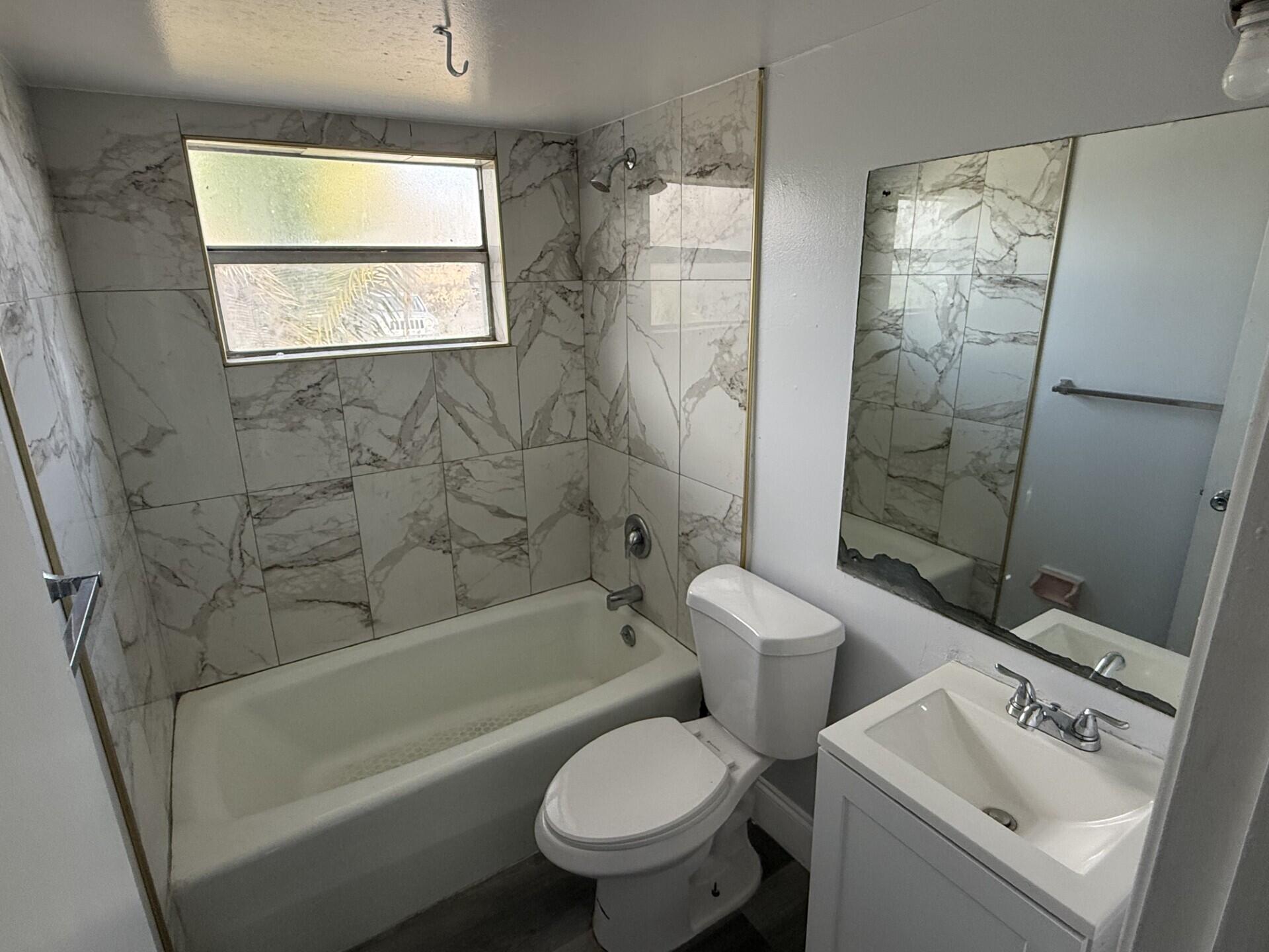 BOWERS PARK - Residential Lease