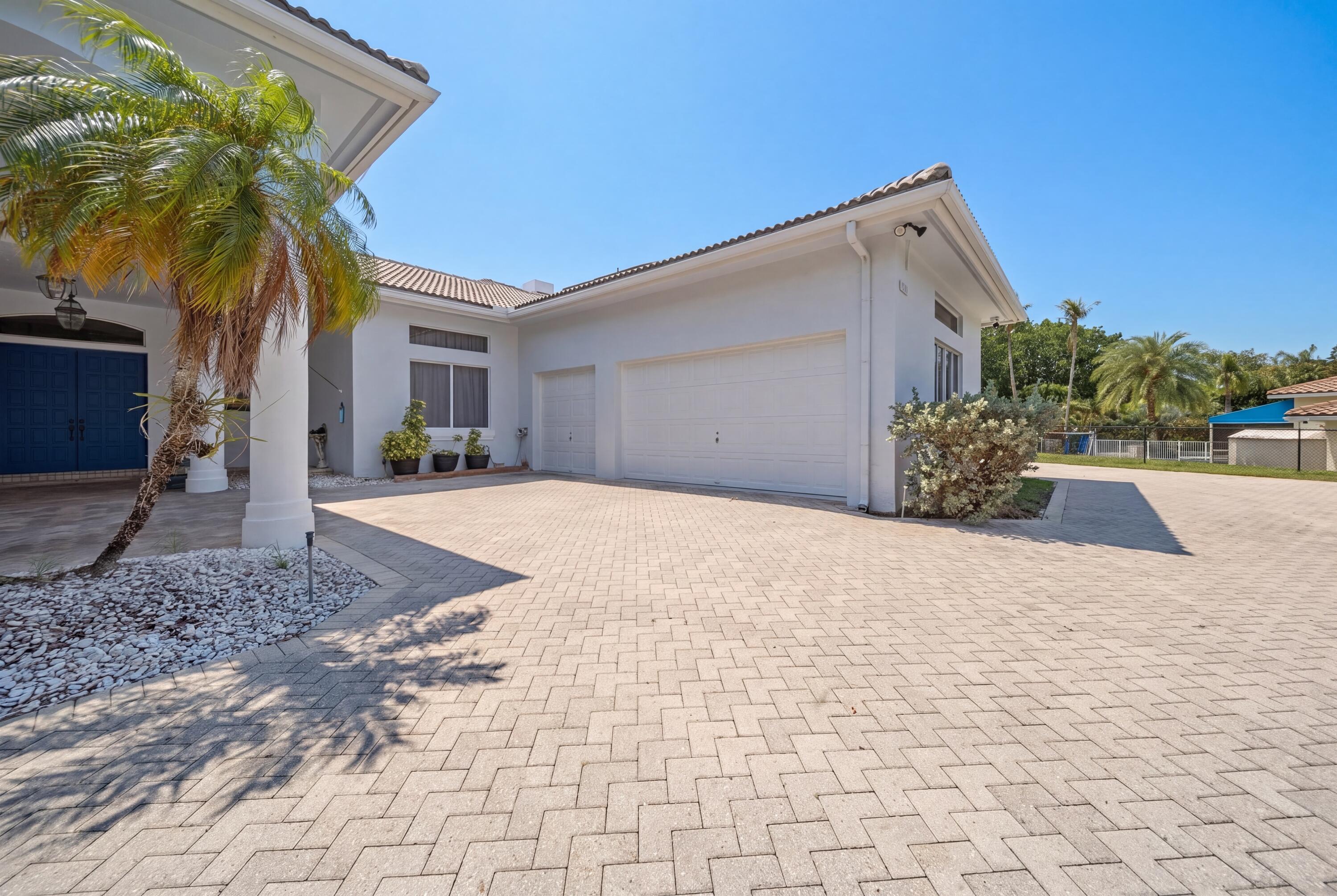 RUNNING BROOK HILLS - Residential