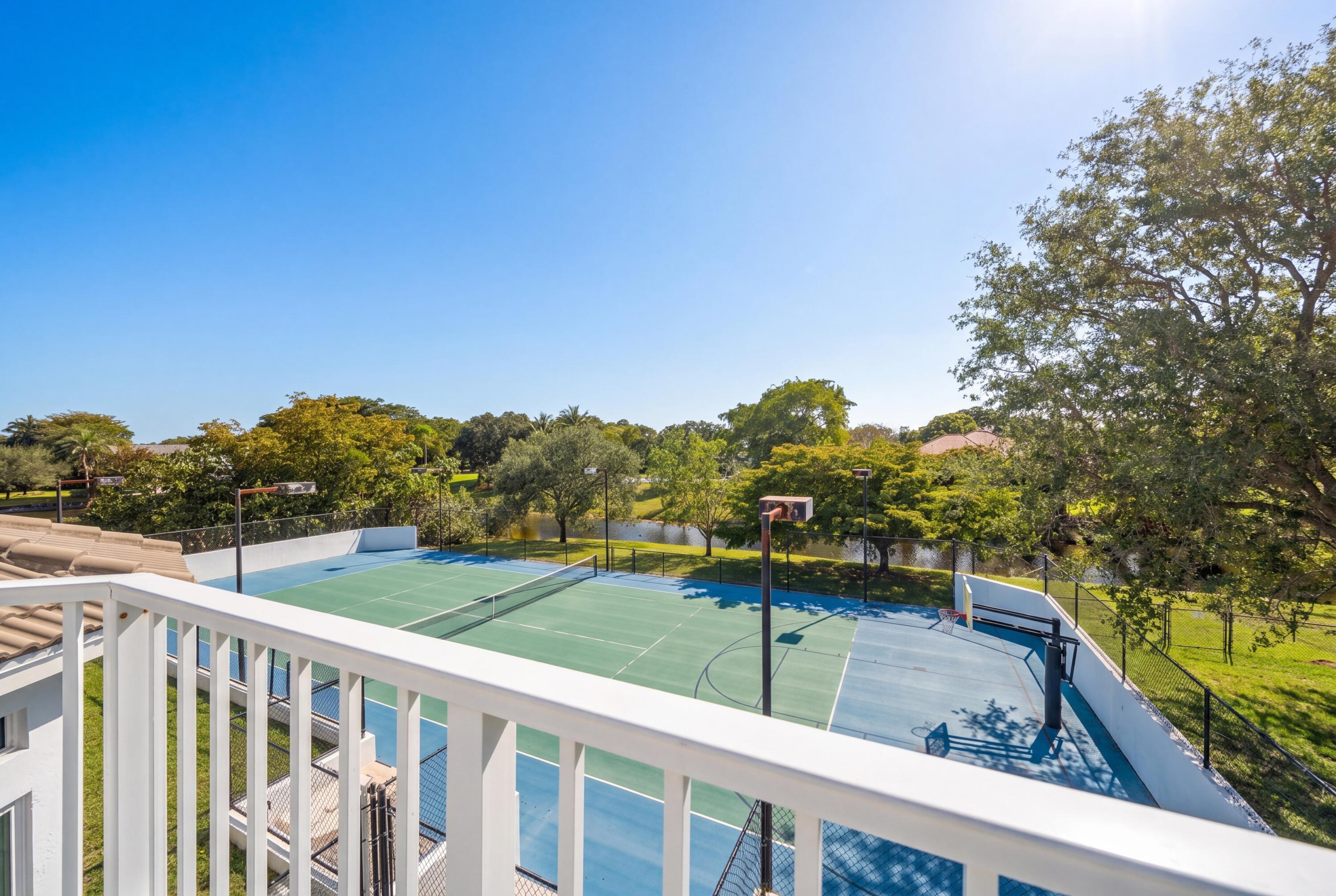 RUNNING BROOK HILLS - Residential