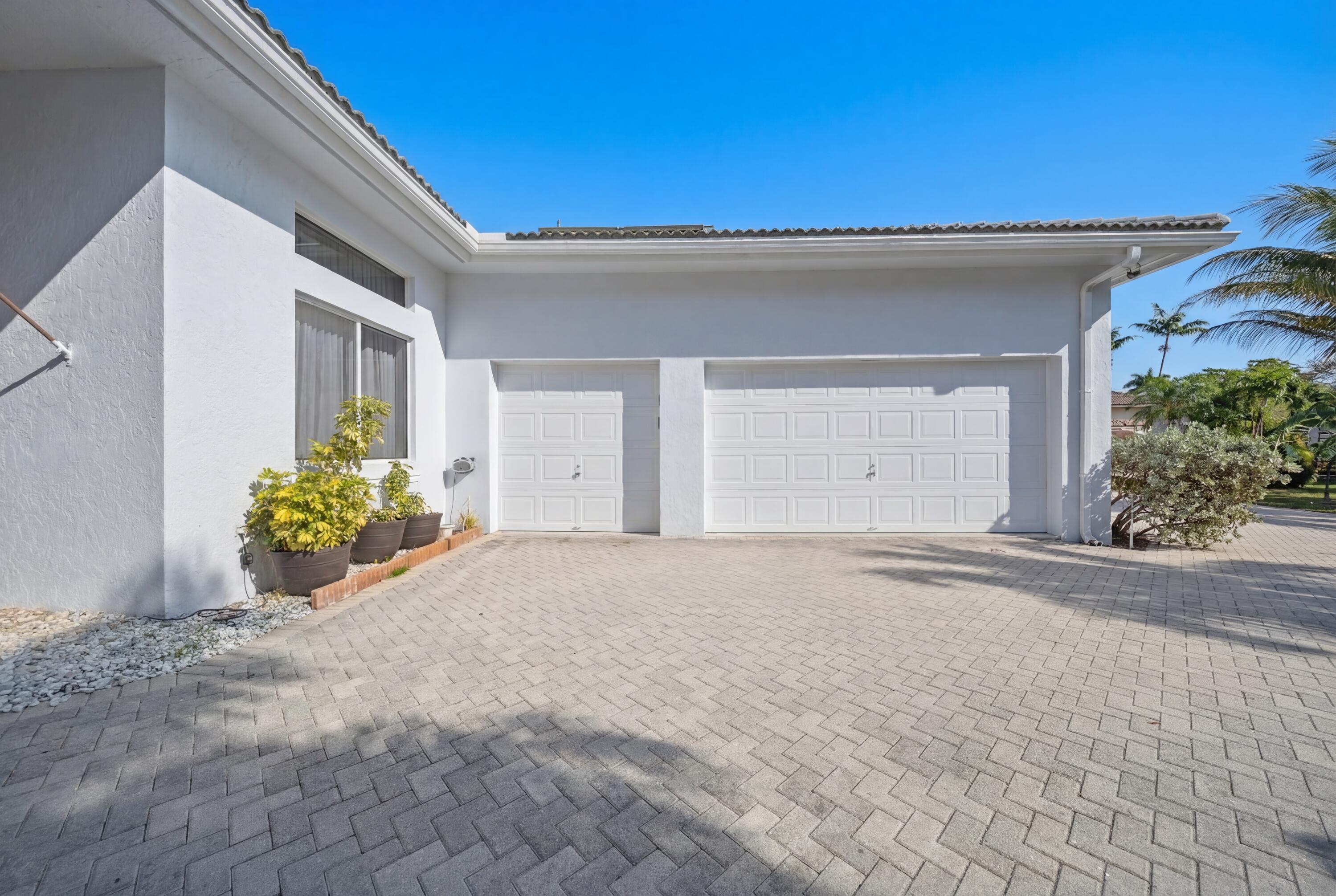 RUNNING BROOK HILLS - Residential