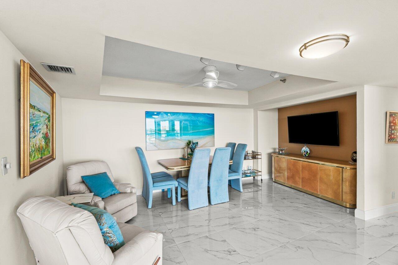 BRAEMAR ISLE CONDO - Residential