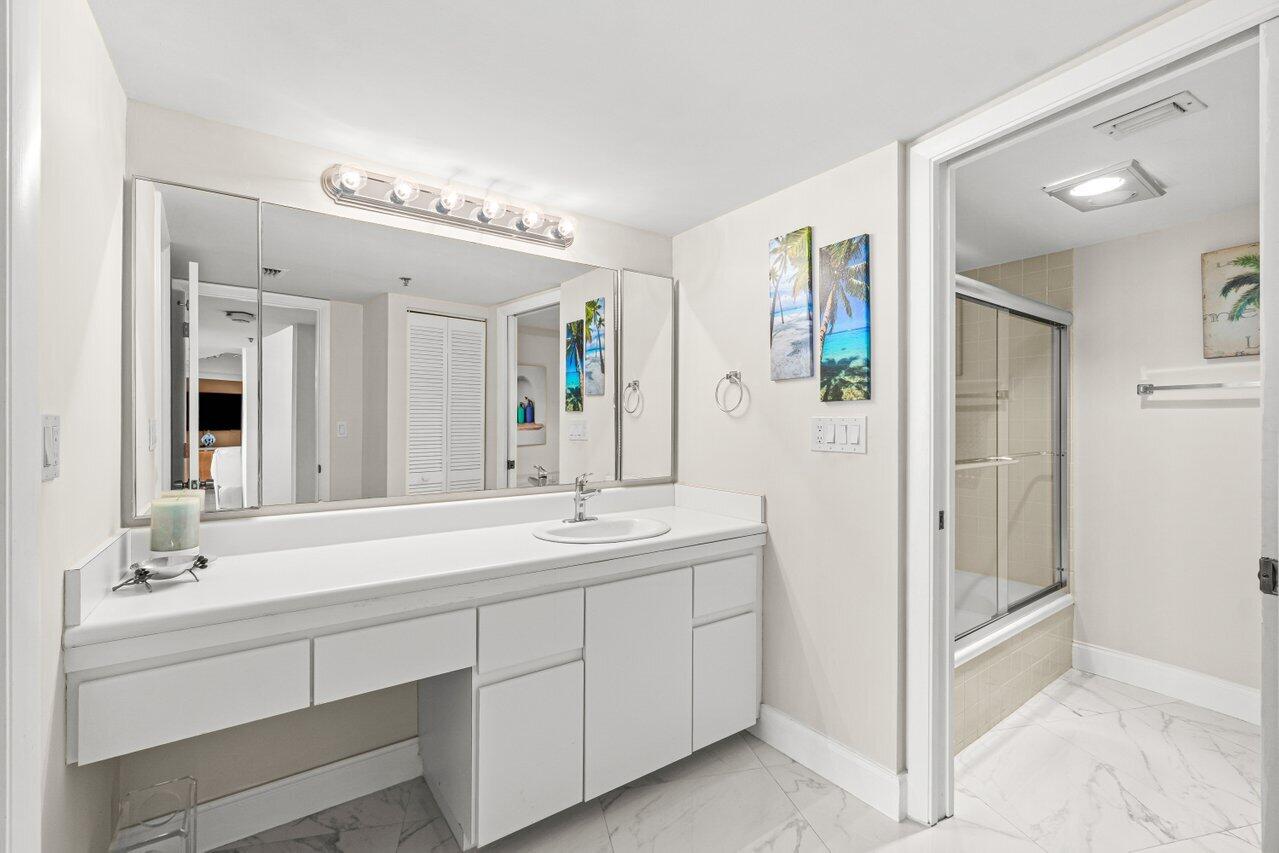 BRAEMAR ISLE CONDO - Residential