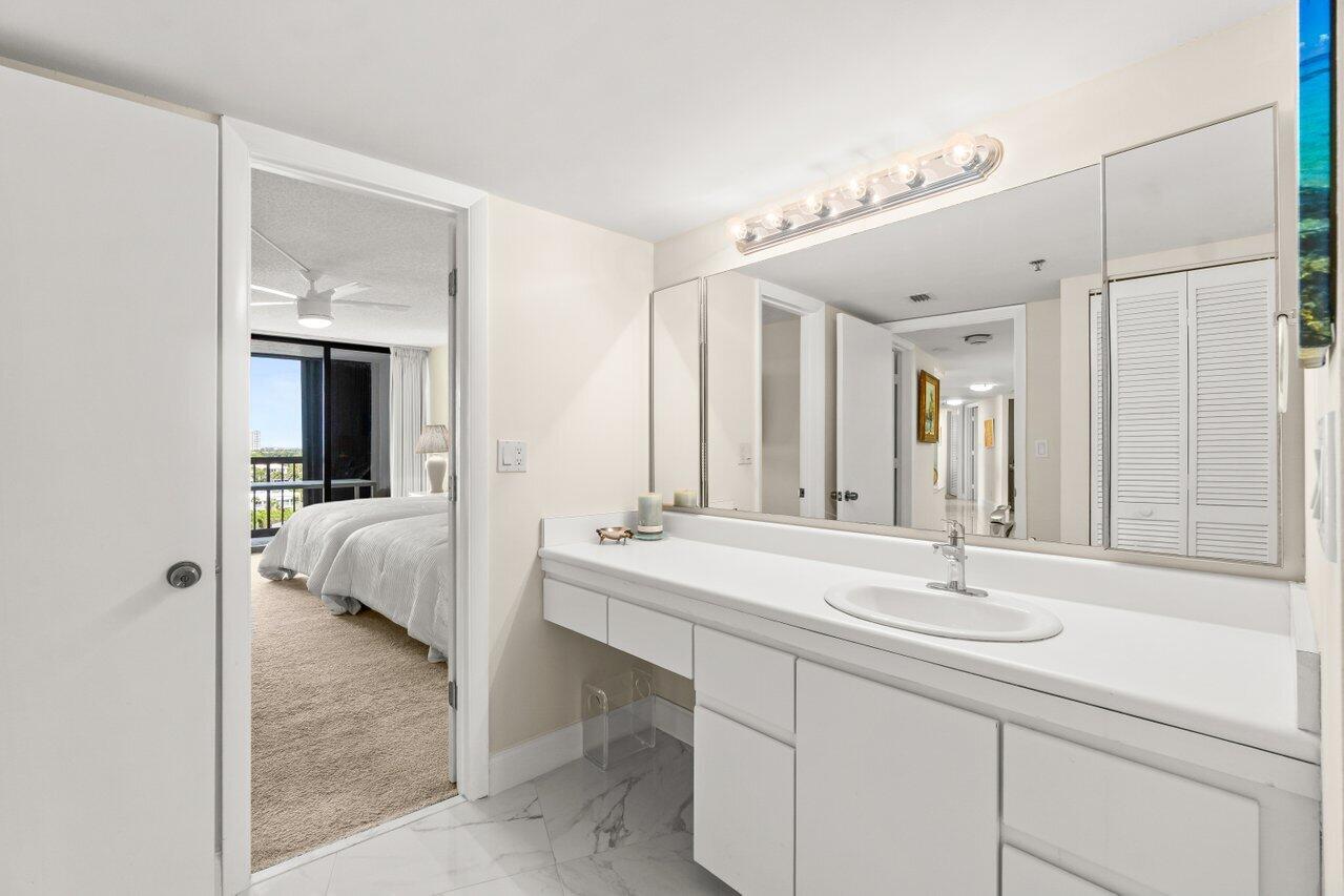 BRAEMAR ISLE CONDO - Residential