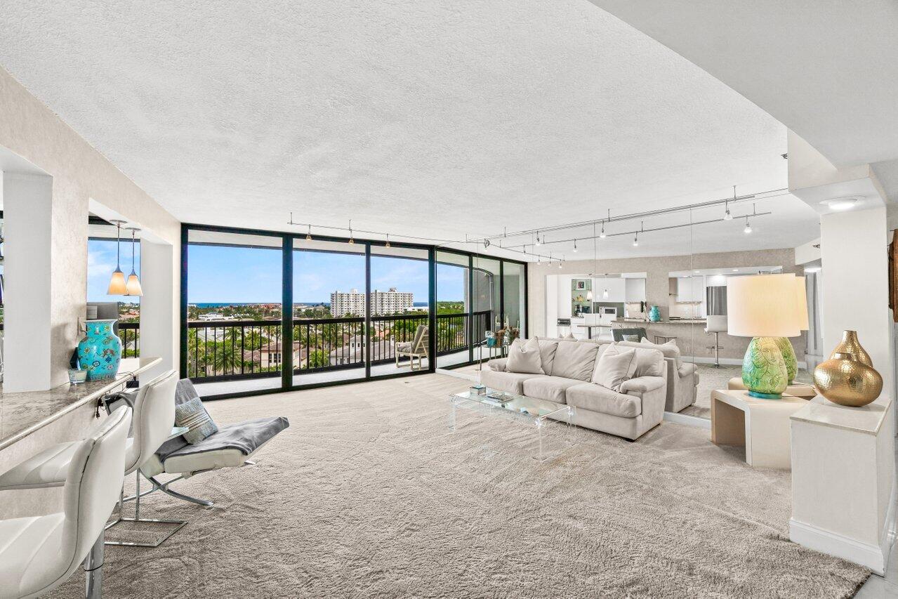 BRAEMAR ISLE CONDO - Residential