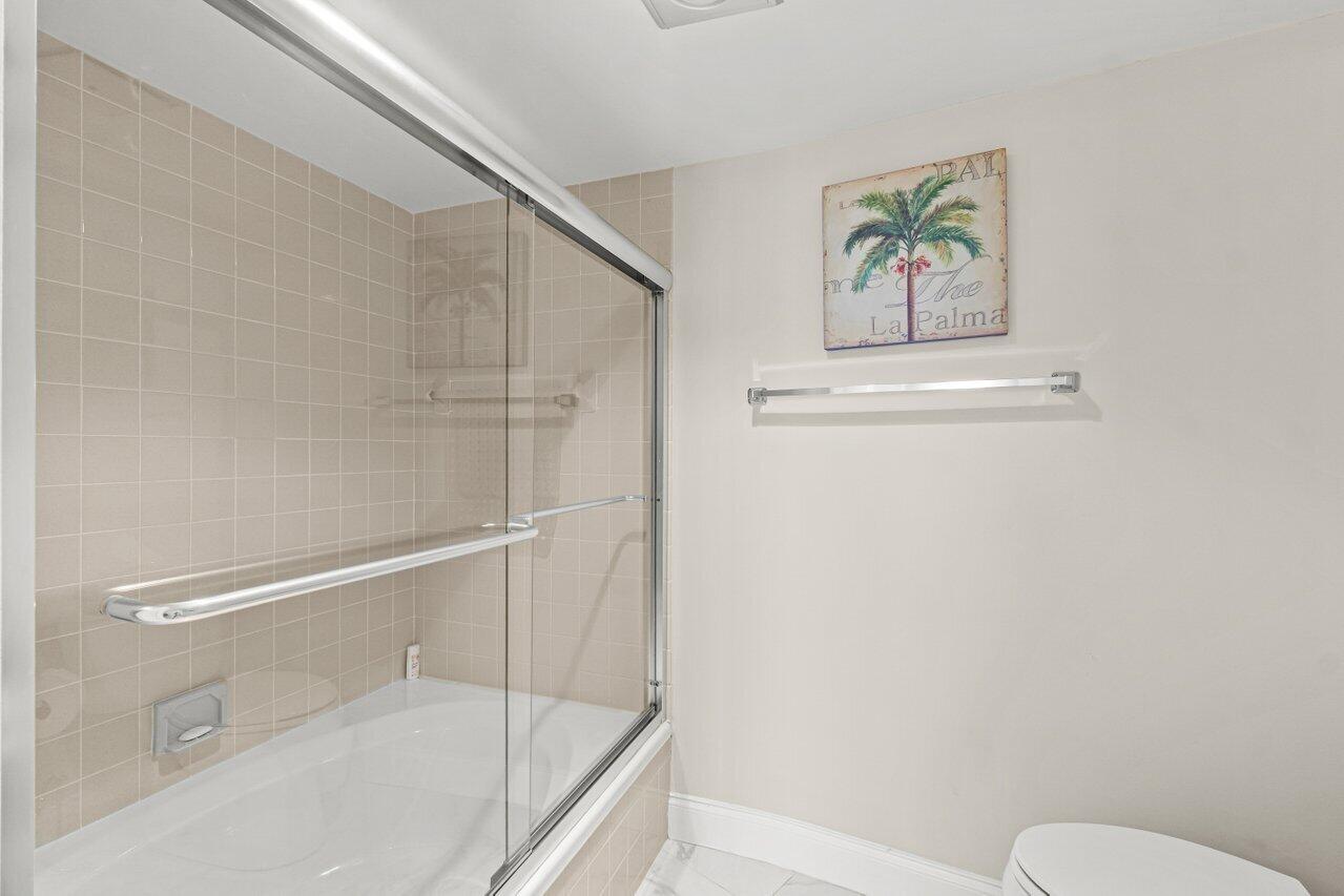 BRAEMAR ISLE CONDO - Residential