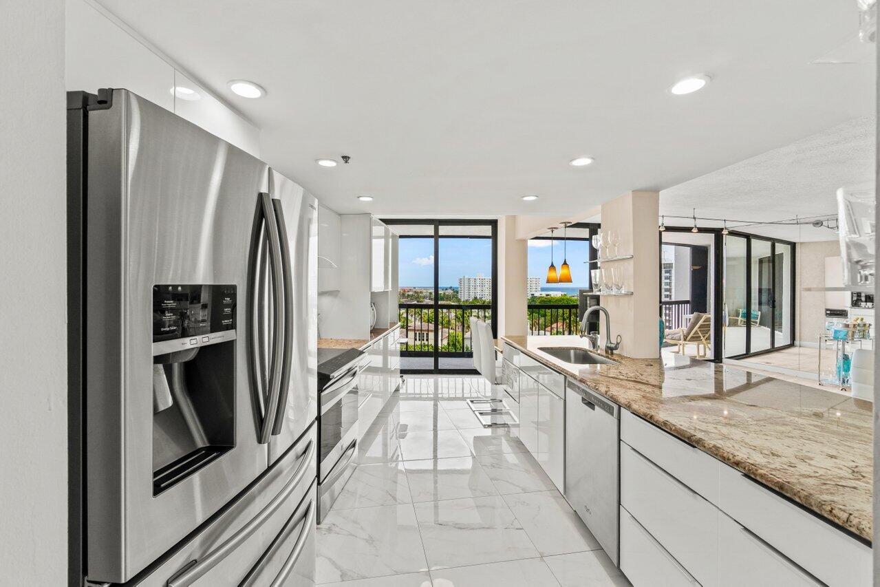 BRAEMAR ISLE CONDO - Residential