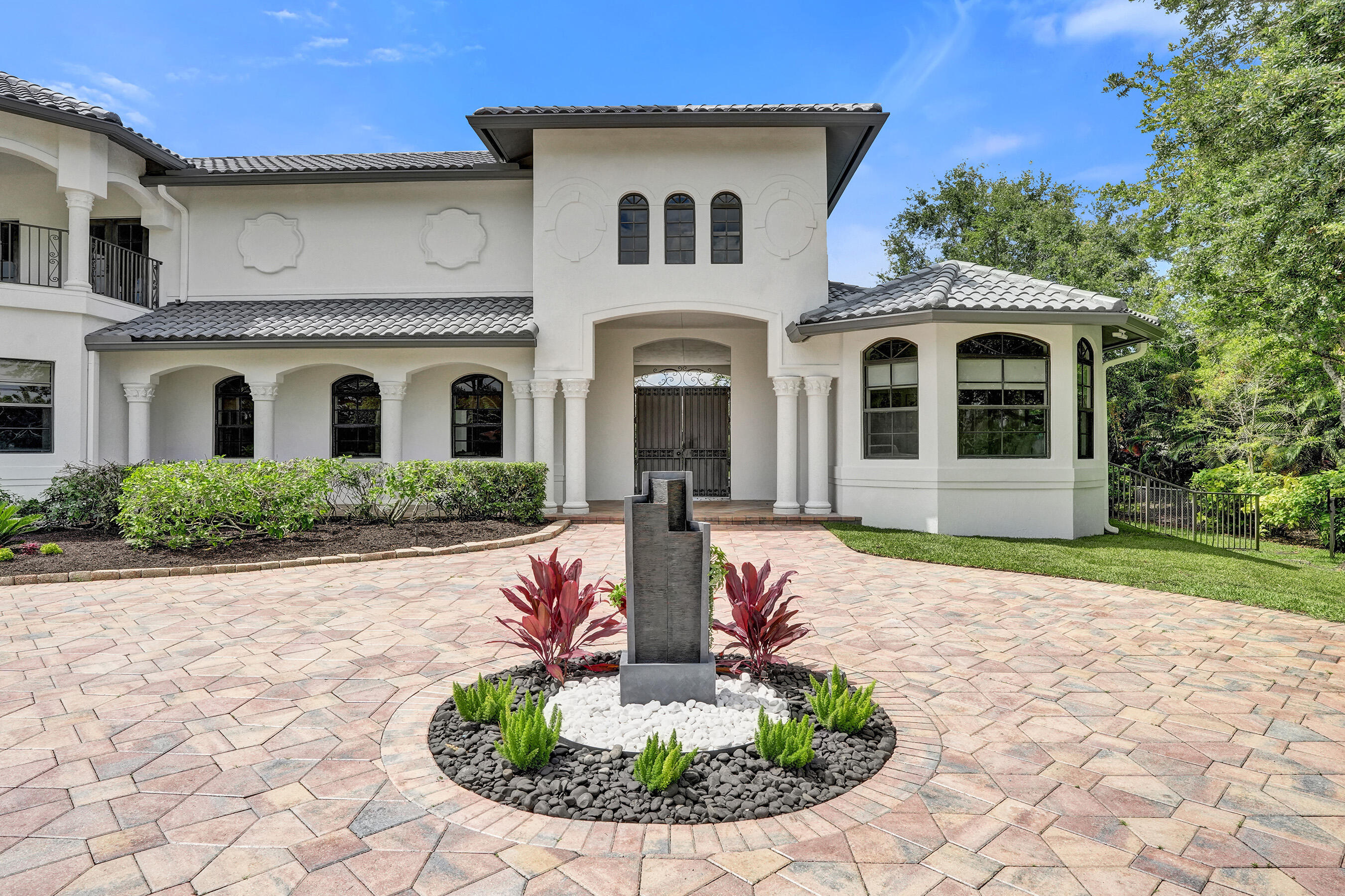 11600 NW 8th Street