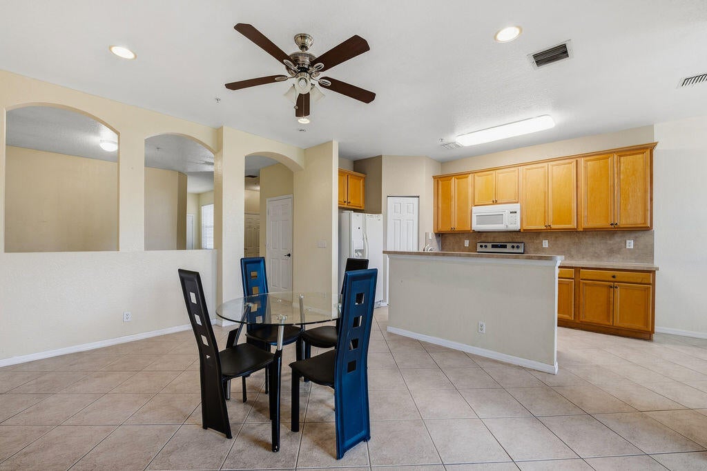 160 Village Boulevard G