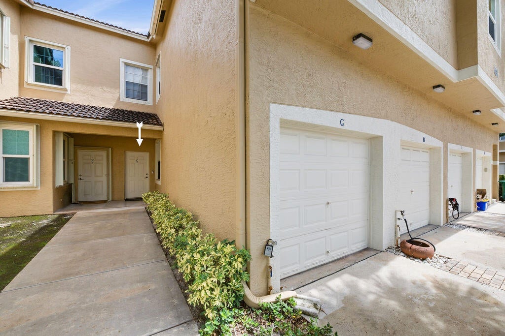 Photo of 160 Village Boulevard #G, Tequesta, FL 33469 (MLS # B26075802)
