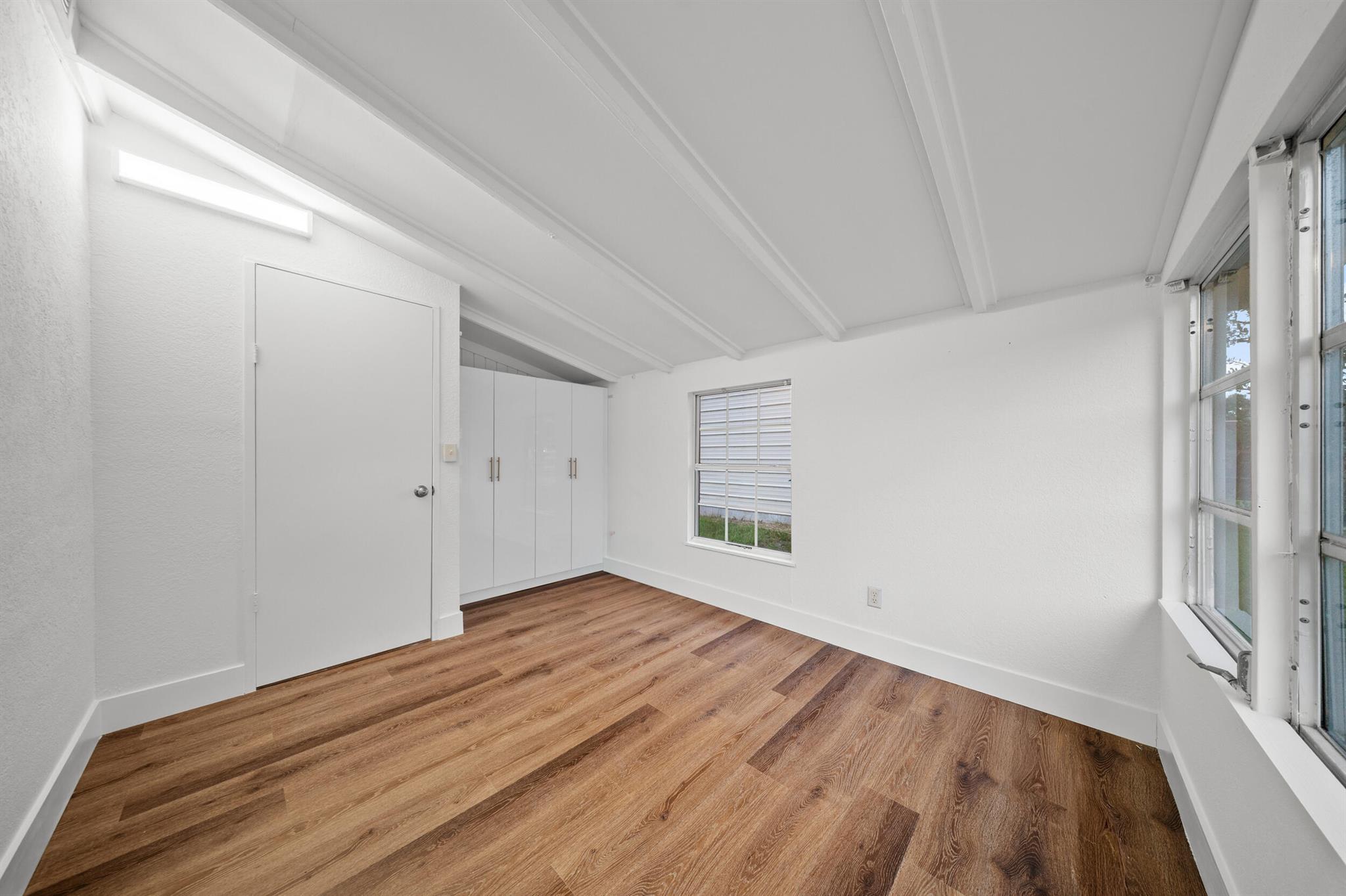 HIBISCUS PARK - Residential Income