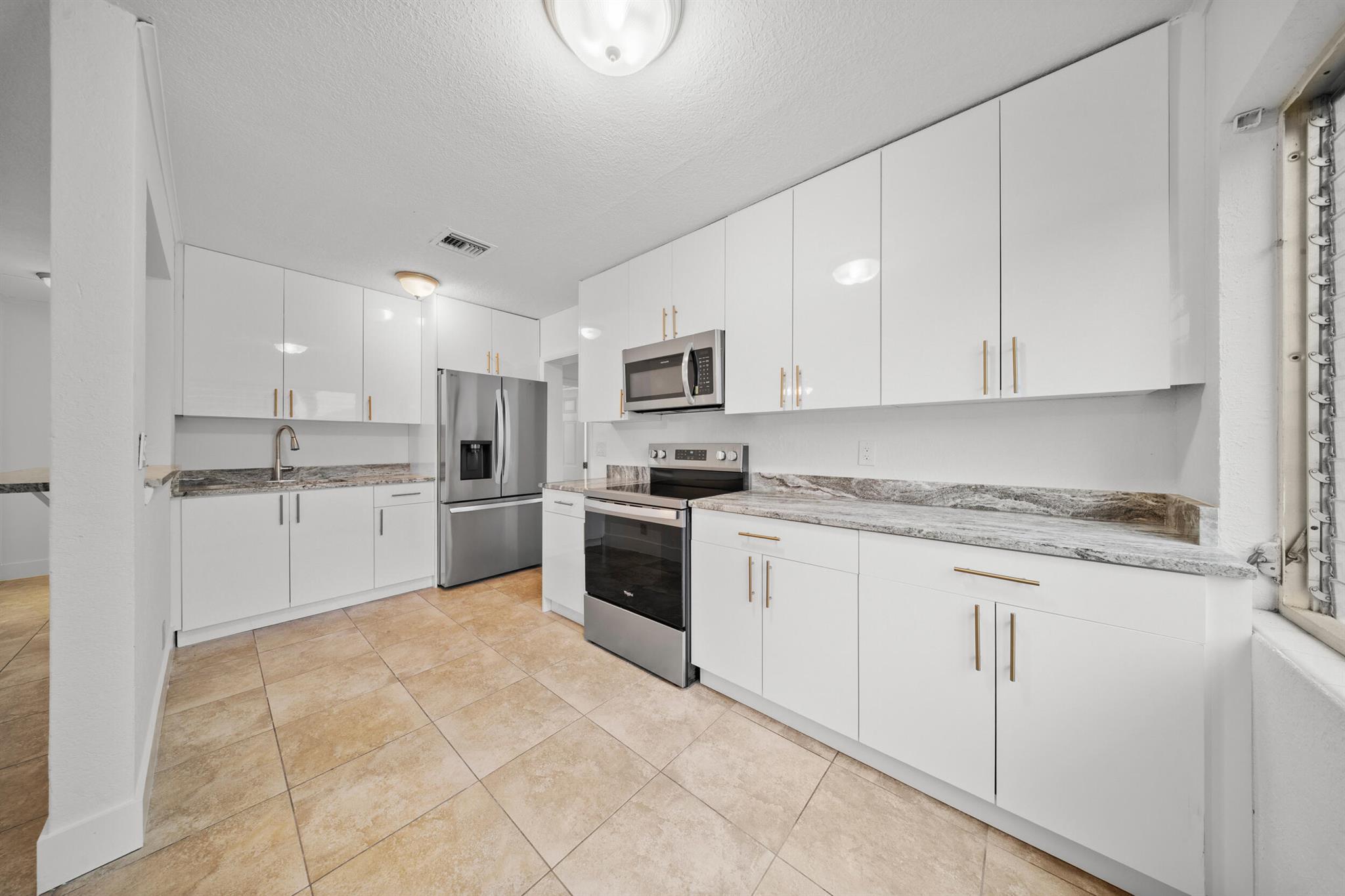 HIBISCUS PARK - Residential Income