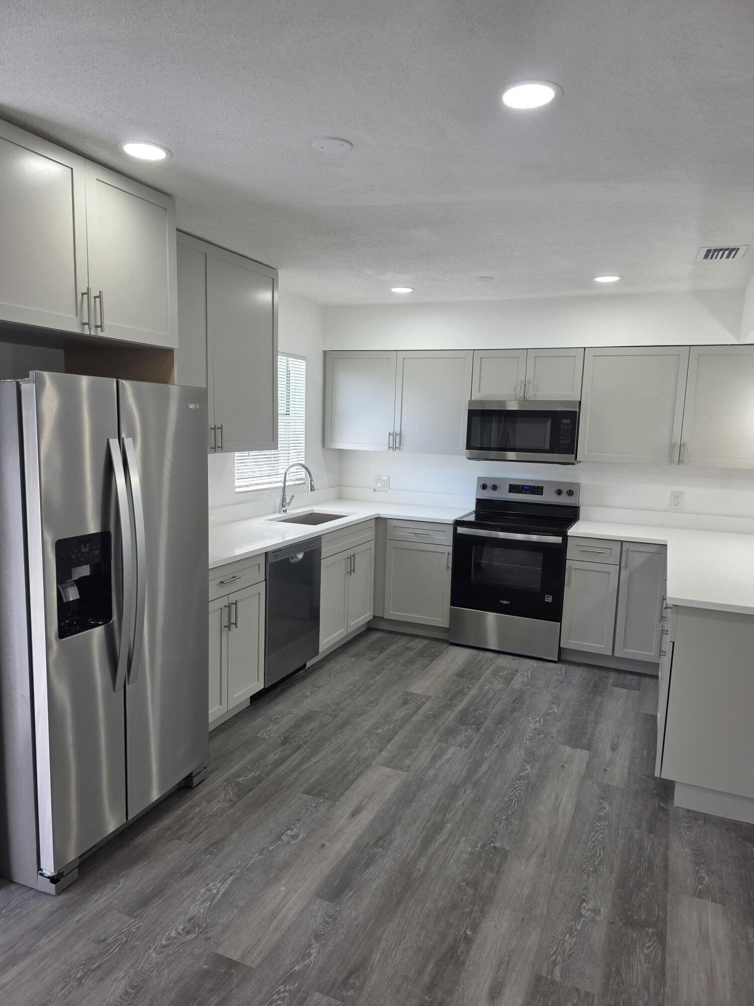 Tallman Pines 40-39 B - Residential