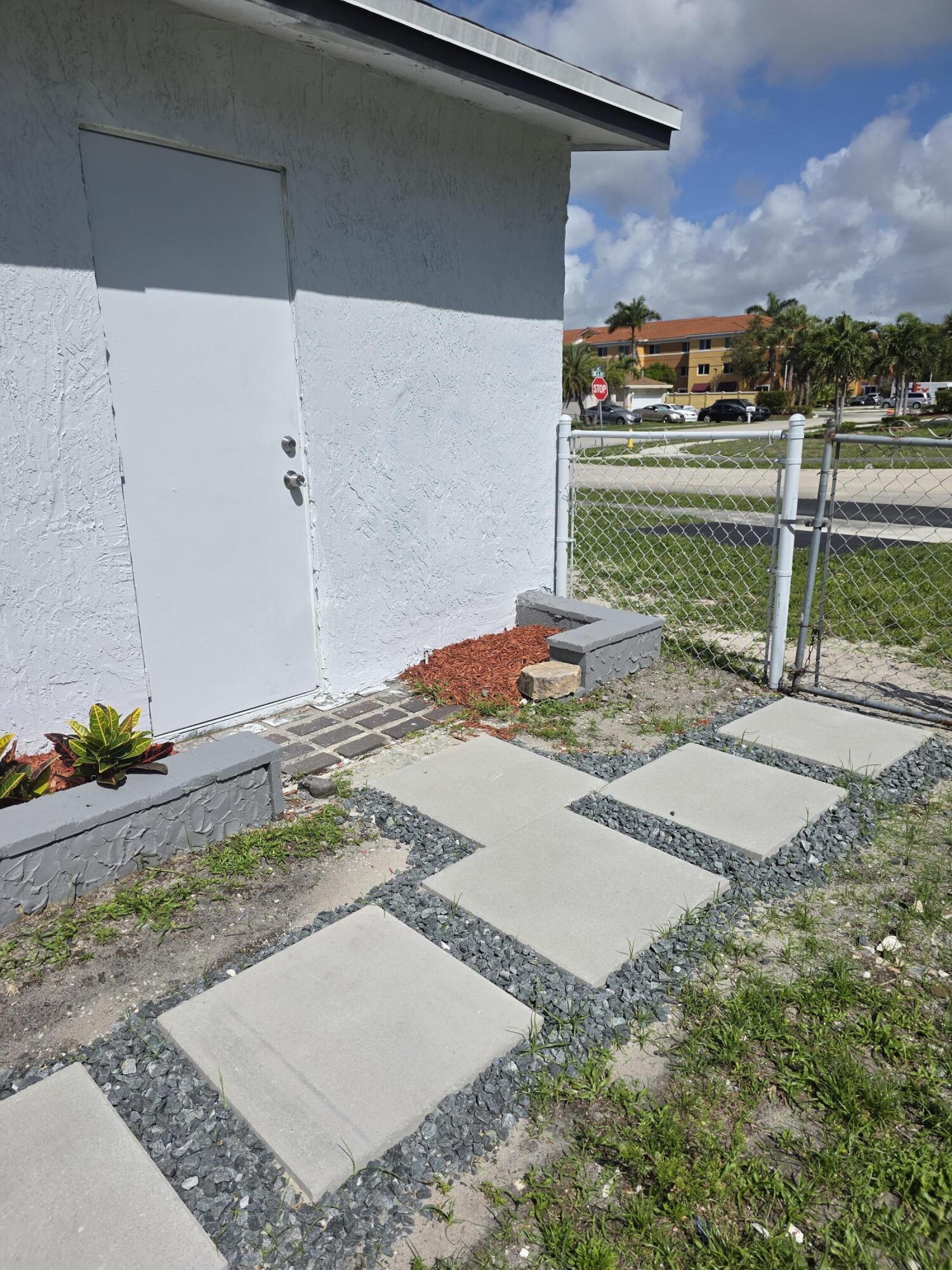 Tallman Pines 40-39 B - Residential