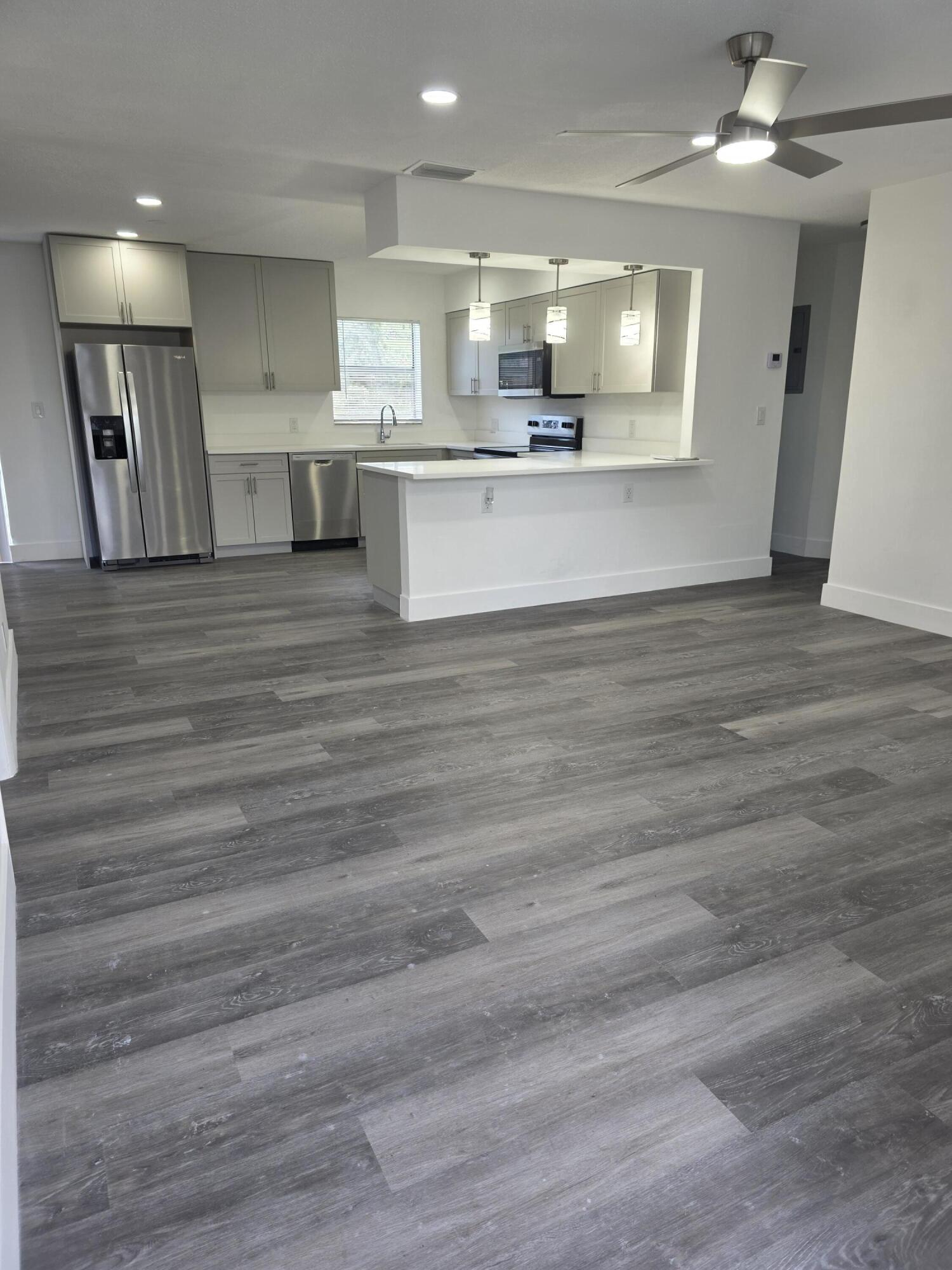 Tallman Pines 40-39 B - Residential