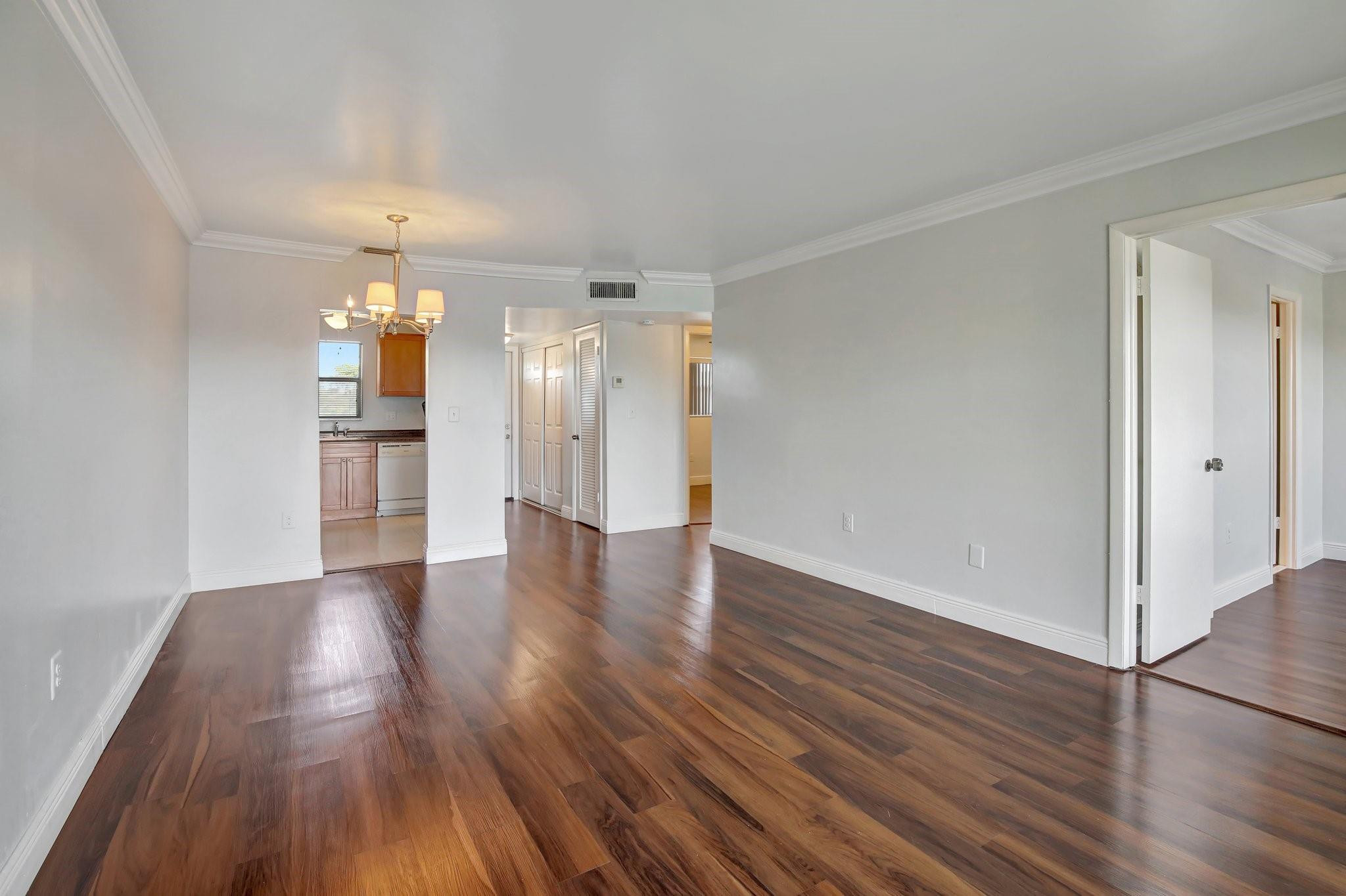 SUNRISE LAKES 38 CONDO - Residential Lease