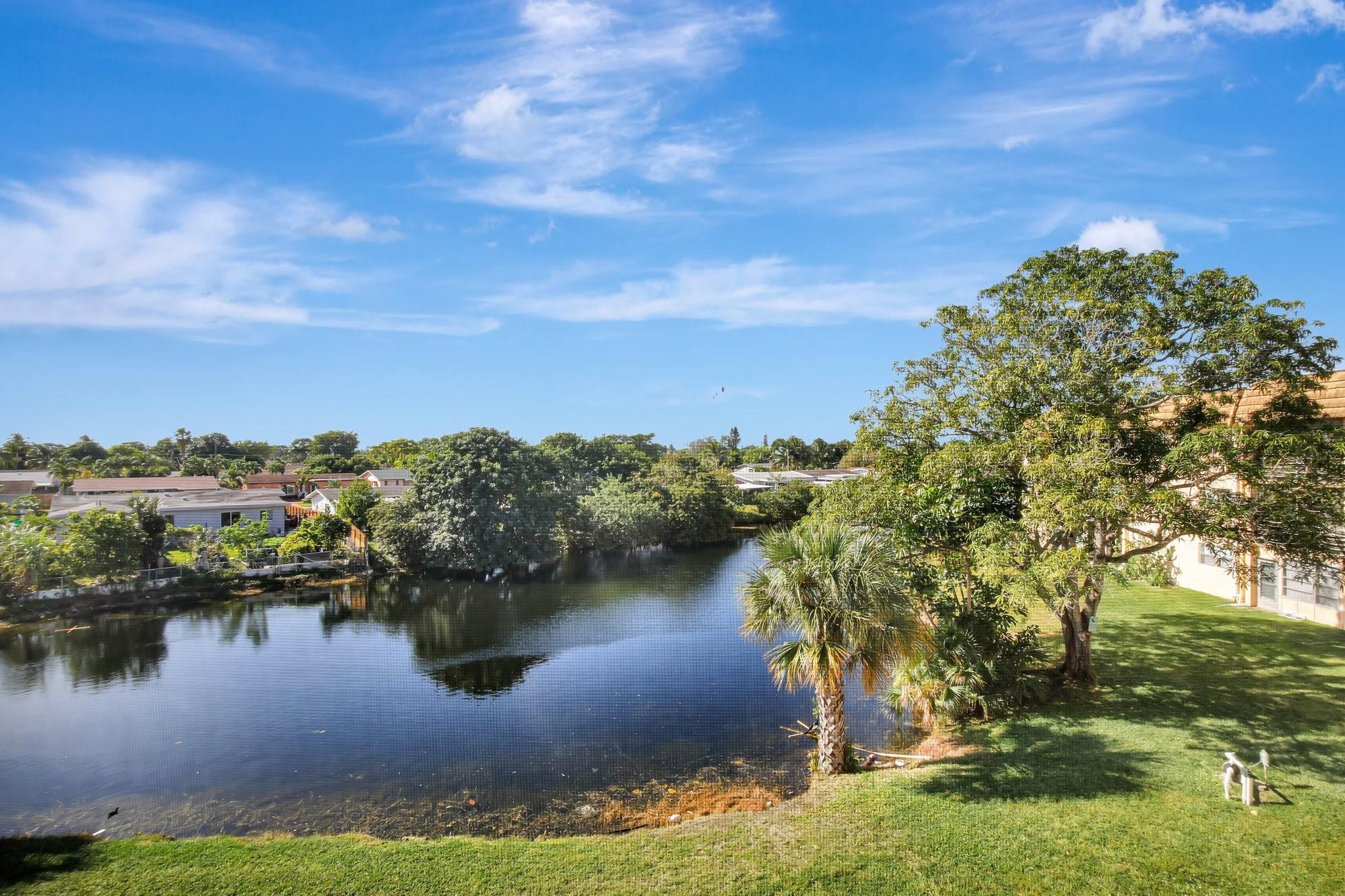SUNRISE LAKES 38 CONDO - Residential Lease