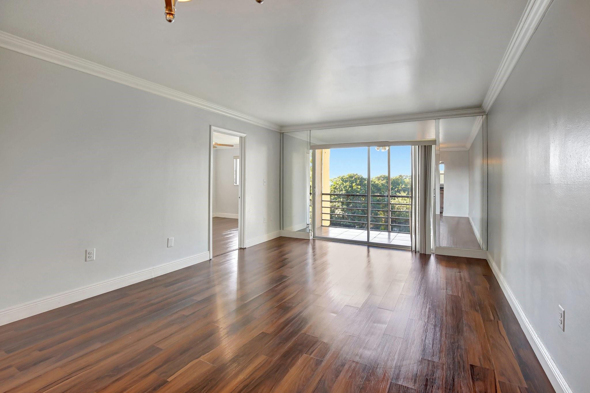SUNRISE LAKES 38 CONDO - Residential Lease