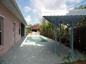 PINE CASTLE - Residential