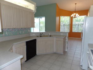 PINE CASTLE - Residential