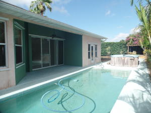 PINE CASTLE - Residential