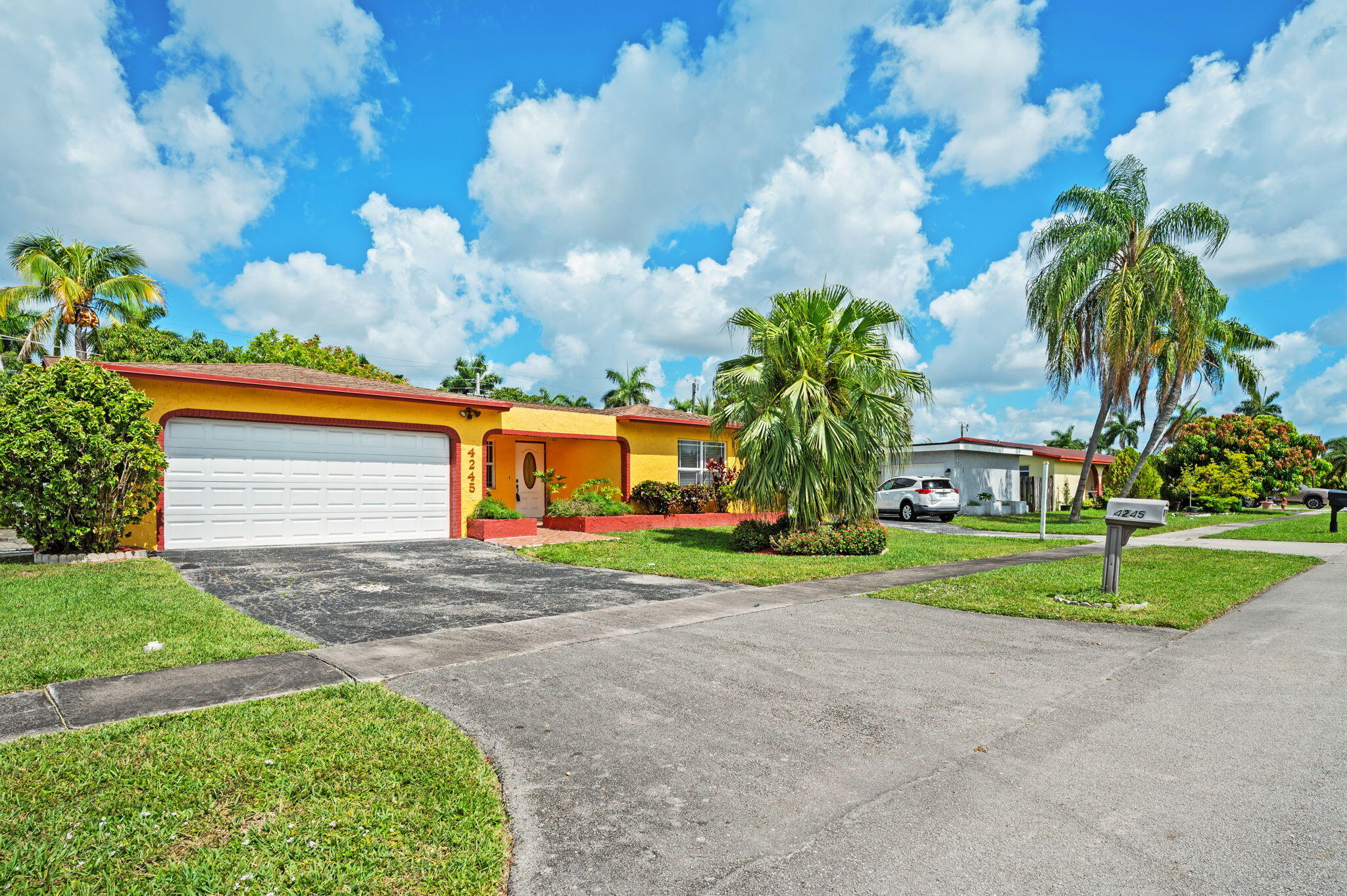 4245 NW 115th Avenue