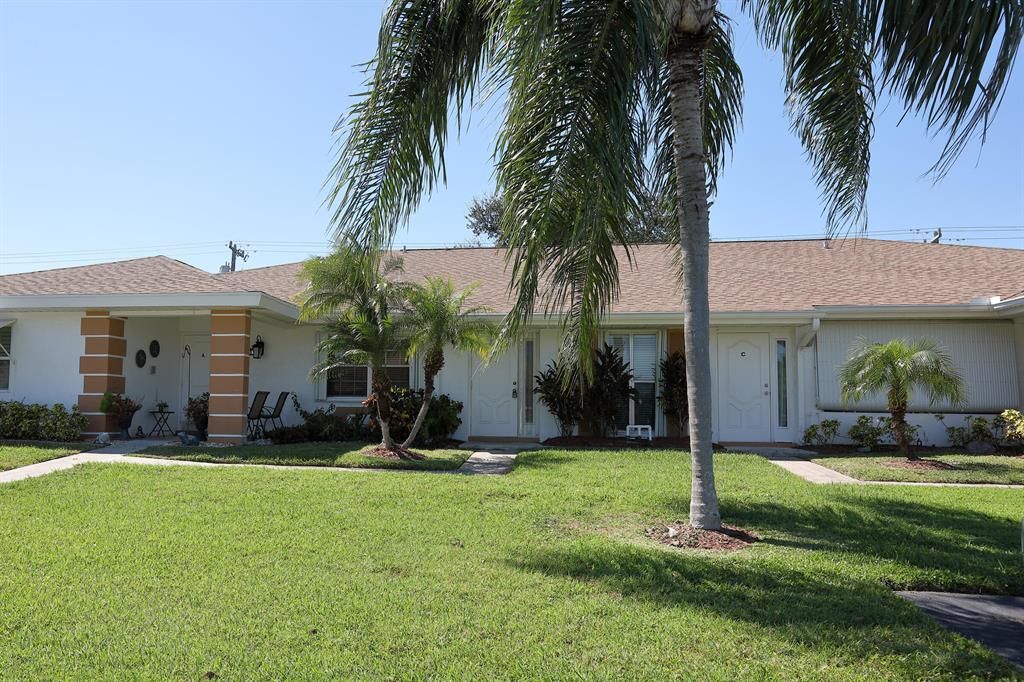 Photo of 119 Lakes End Drive Drive #B, Fort Pierce, FL 34950 (MLS # R10748625)