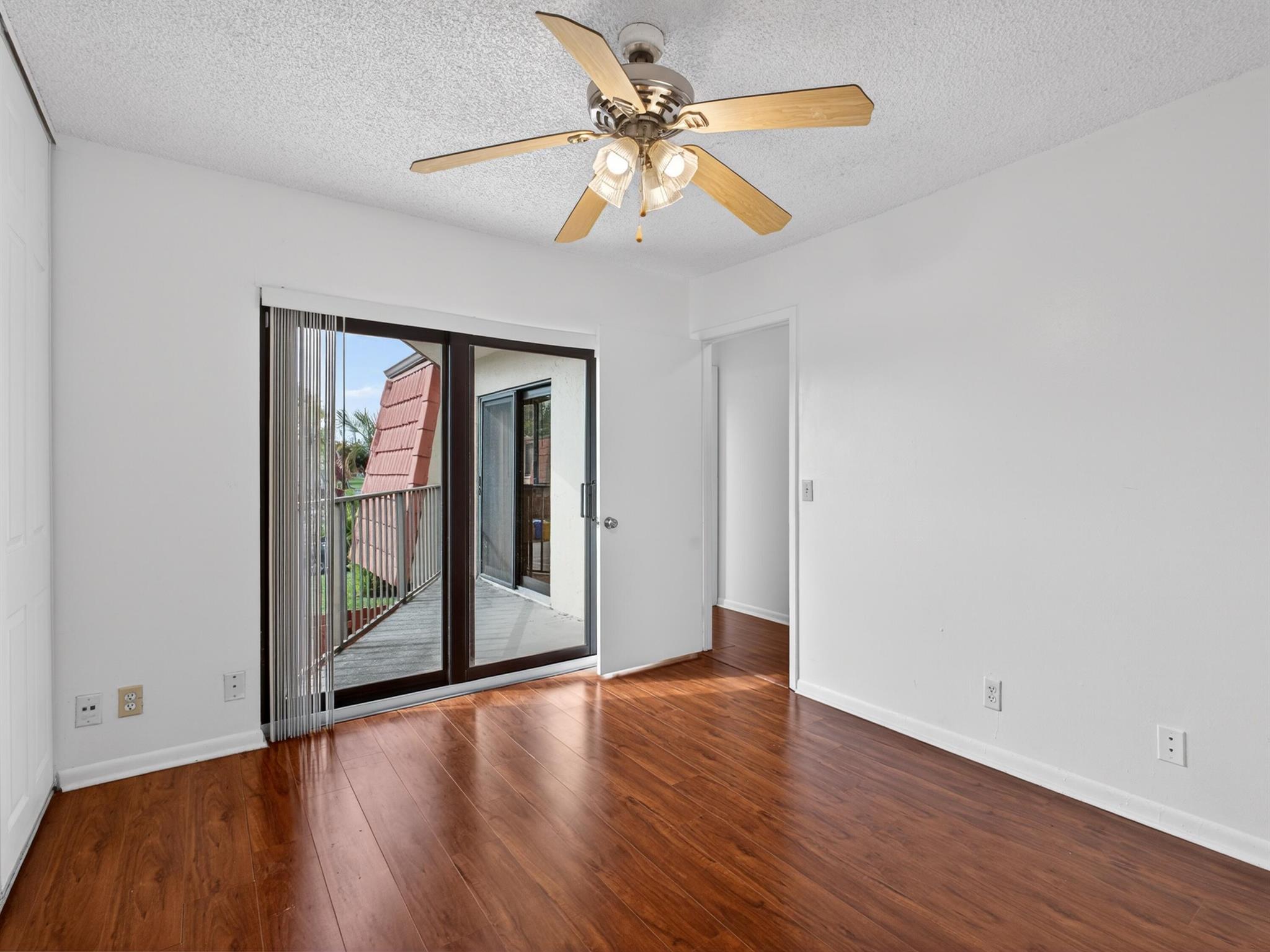 SOMERSET - Residential