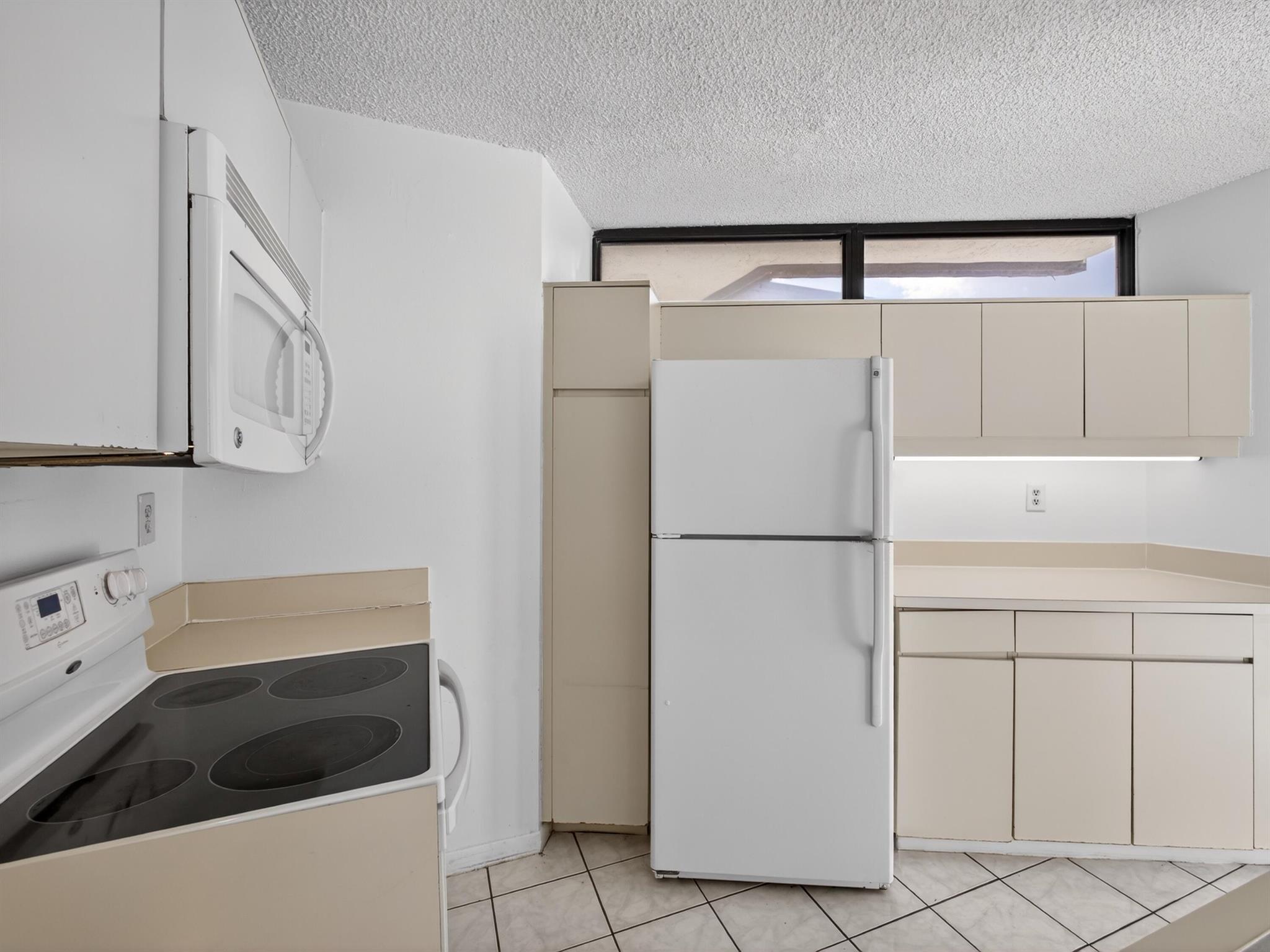 SOMERSET - Residential