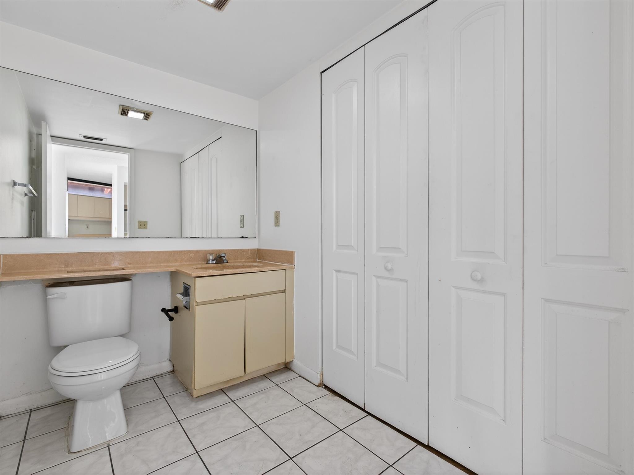 SOMERSET - Residential