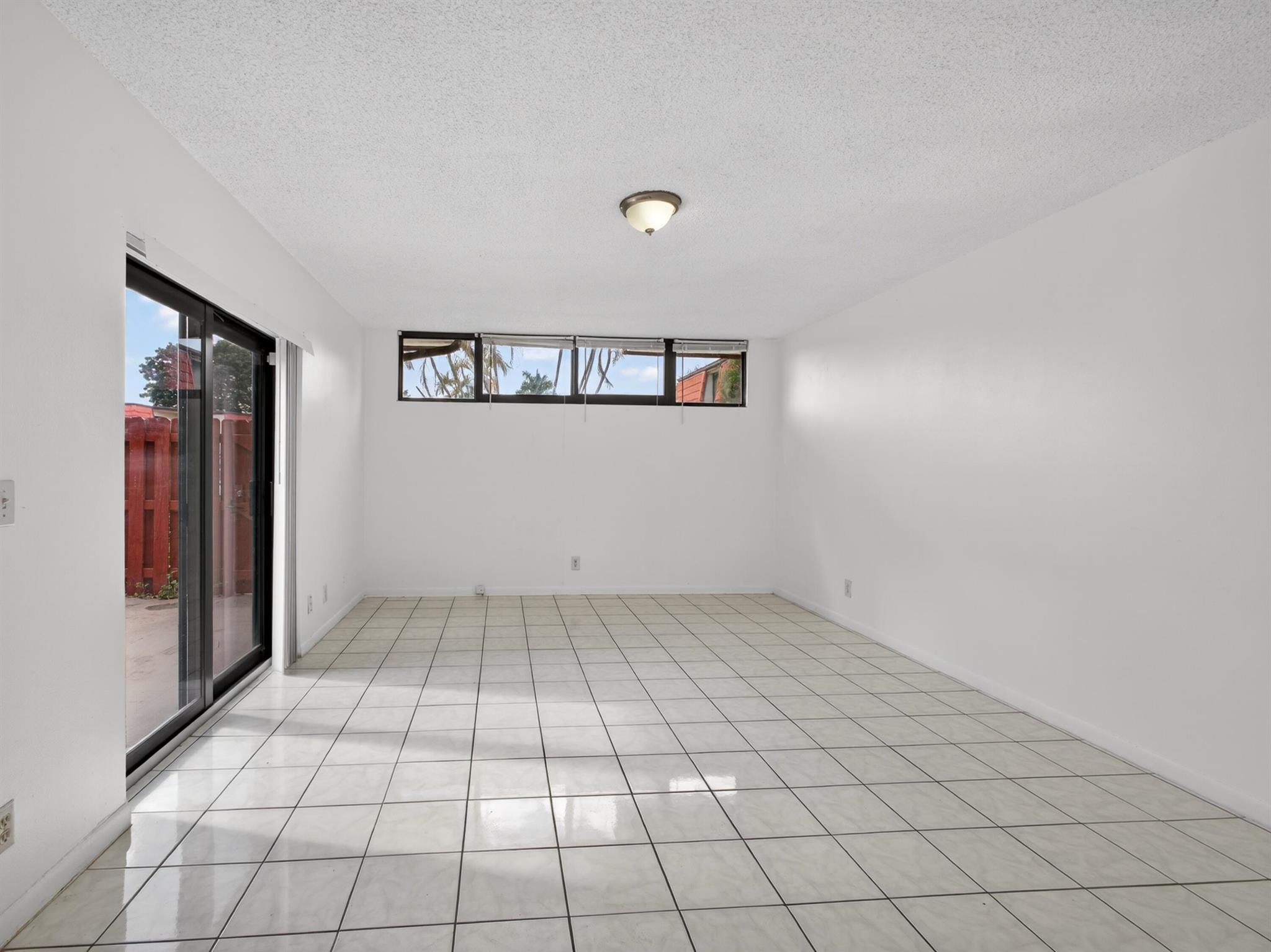 SOMERSET - Residential