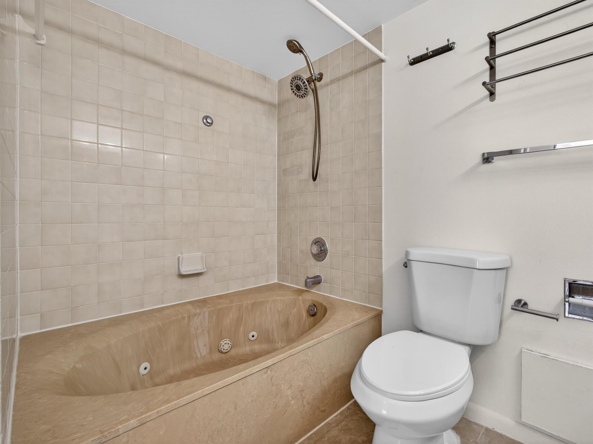 SOMERSET - Residential