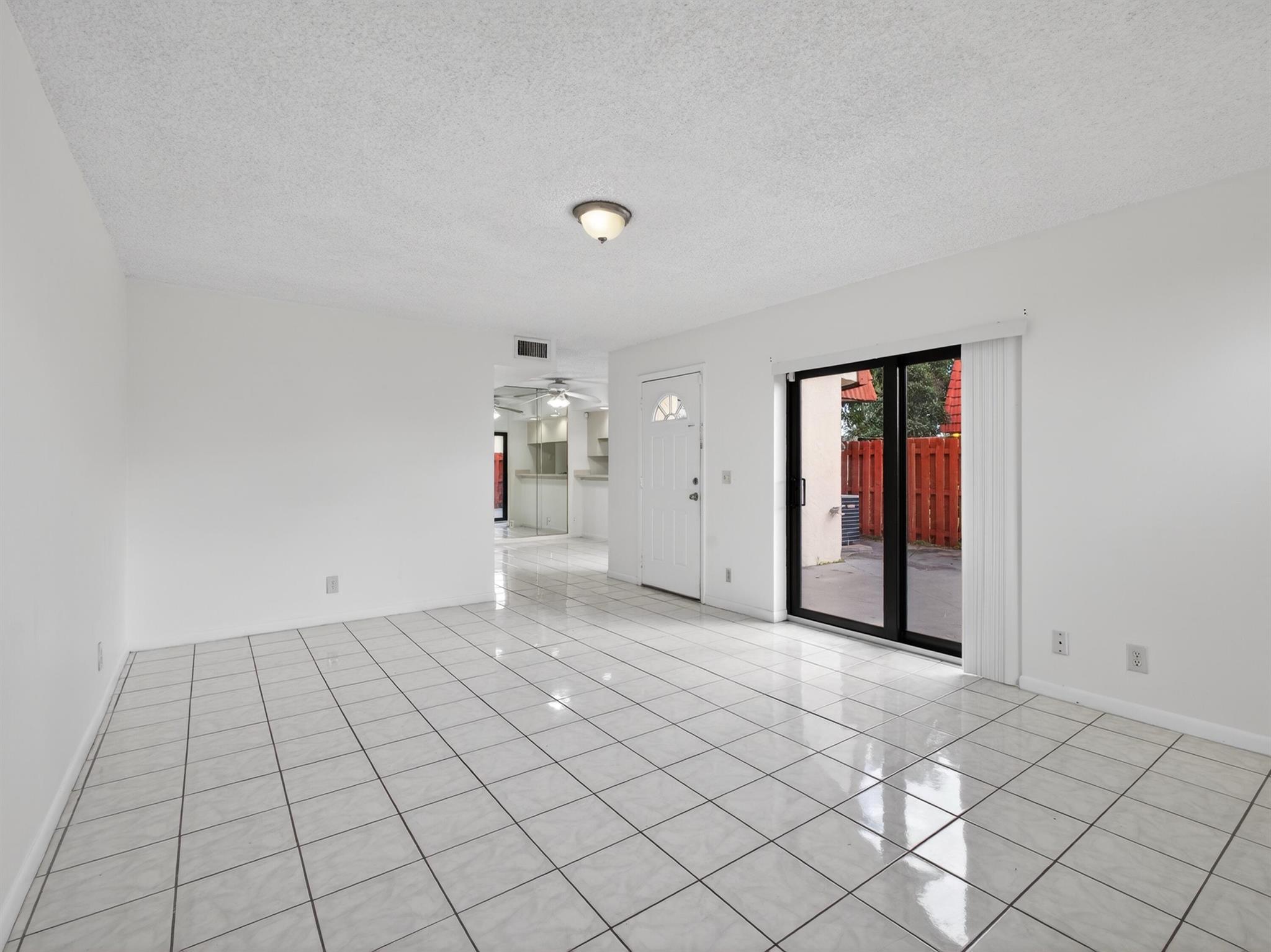 SOMERSET - Residential