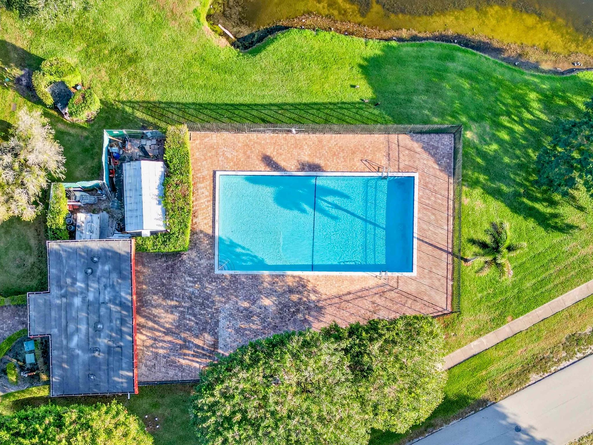 SOMERSET - Residential