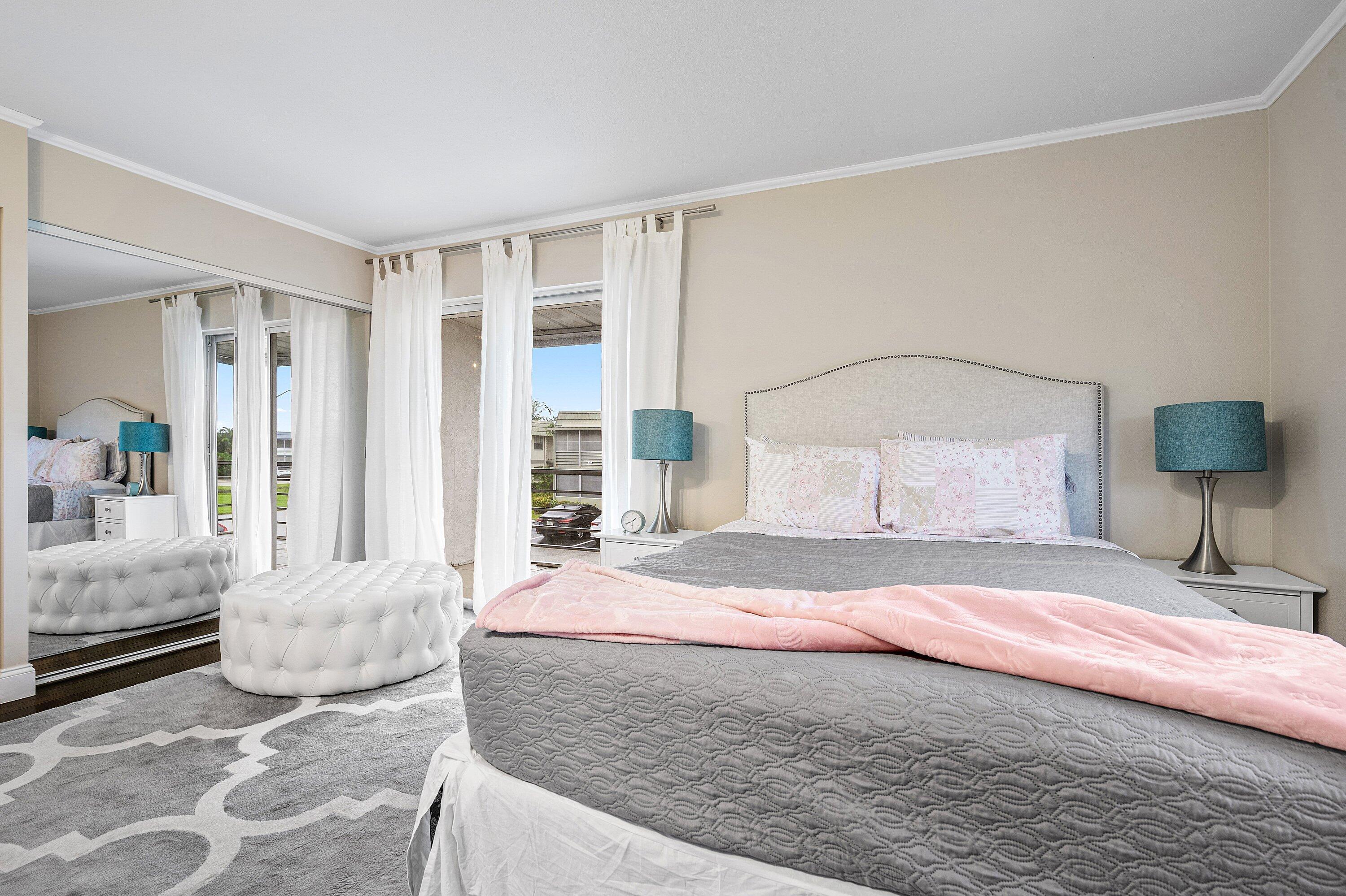 KINGS POINT BRITTANY CONDOS - Residential
