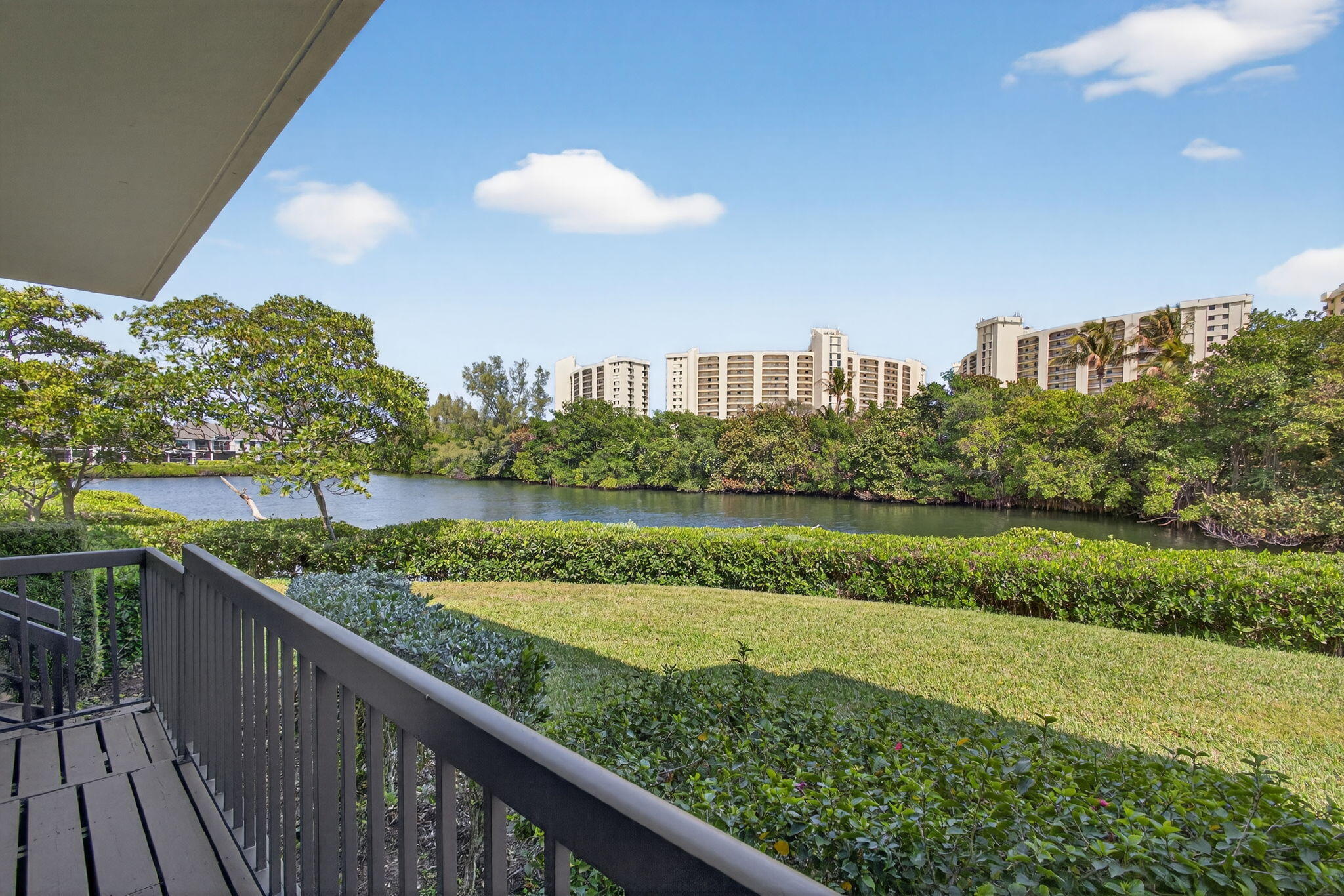 JUPITER DUNES CONDO - Residential