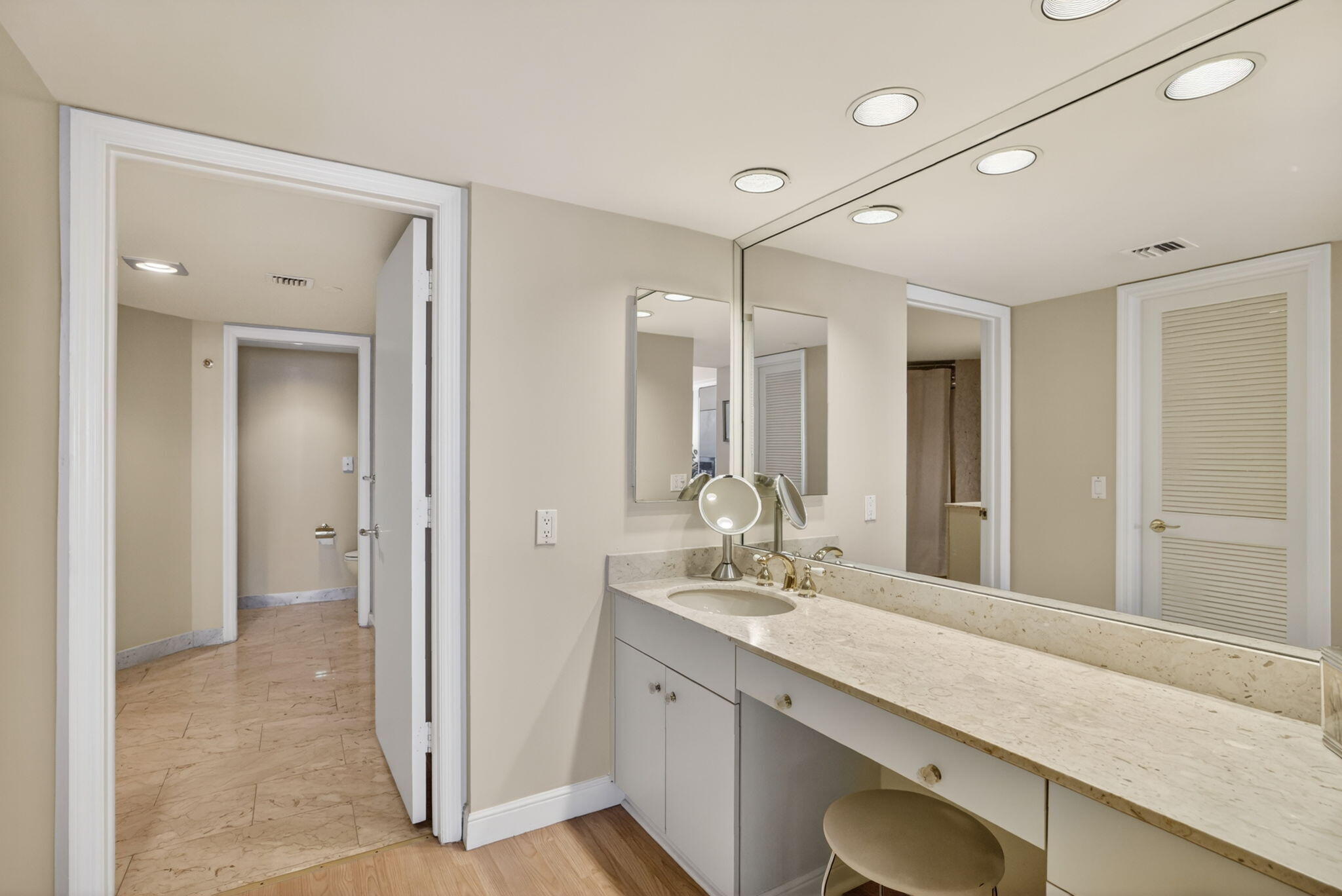 Addison - Residential