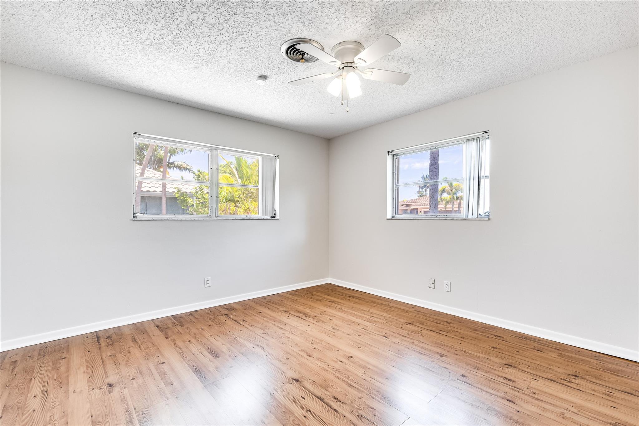 Lake Placid 35-23 B - Residential Lease
