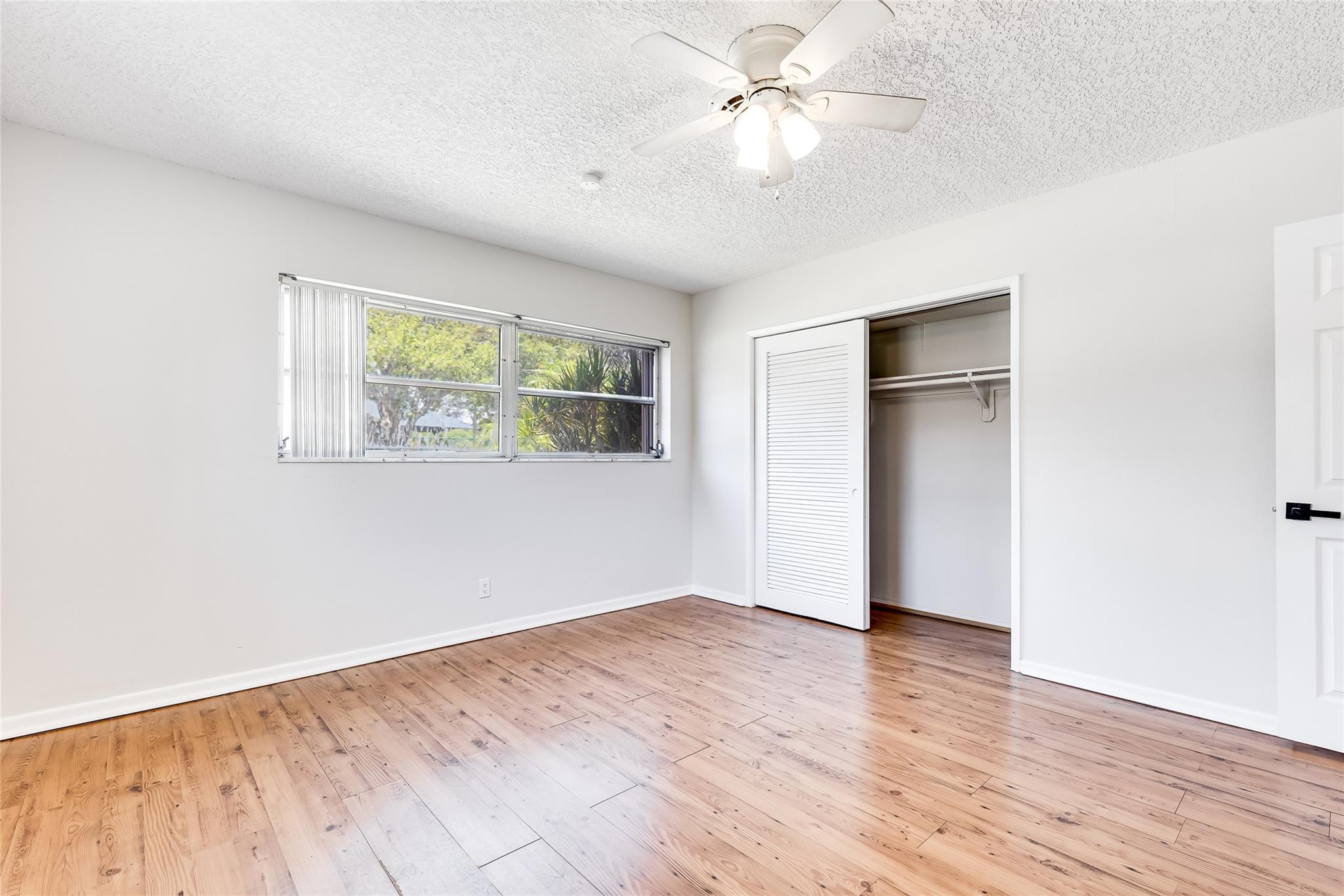 Lake Placid 35-23 B - Residential Lease