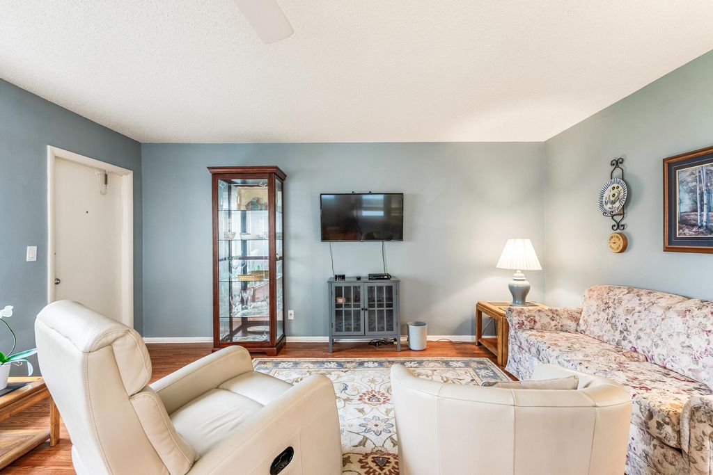 Photo of 65 Woodland Drive #106, Vero Beach, FL 32962 (MLS # R11064088)