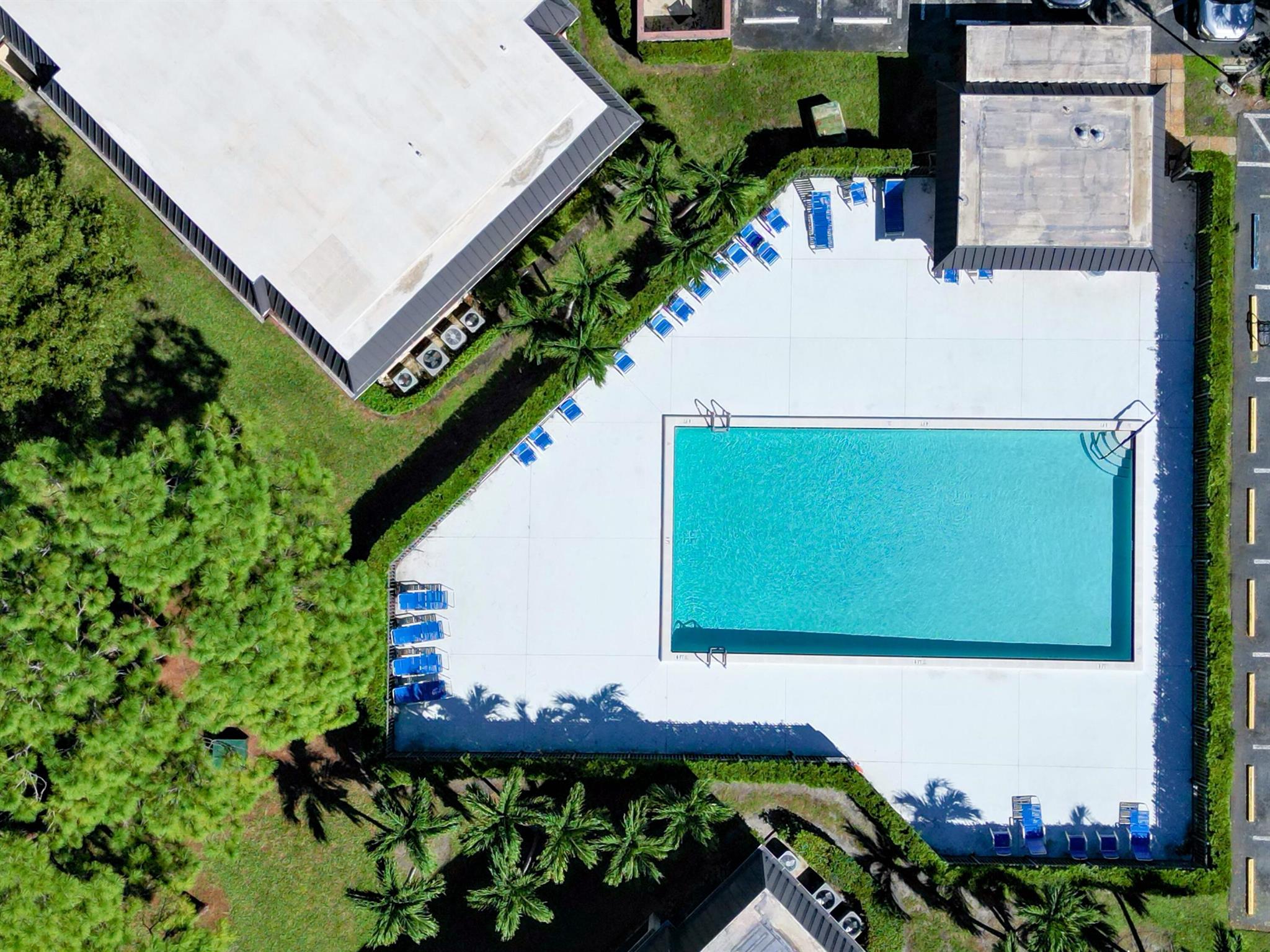 Pine Lake Condominium - Residential
