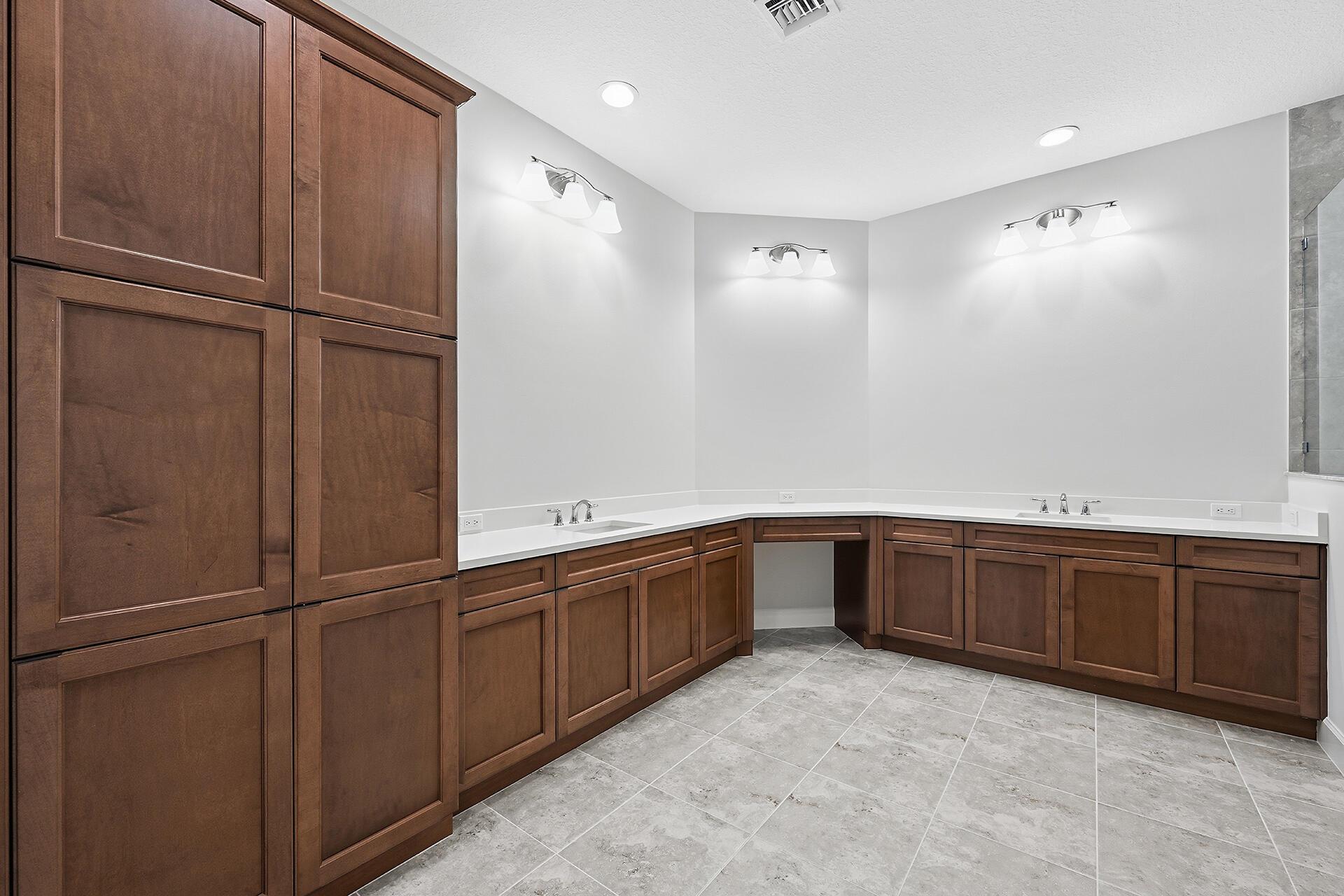 WOODLANDS OF WESTLAKE - Residential